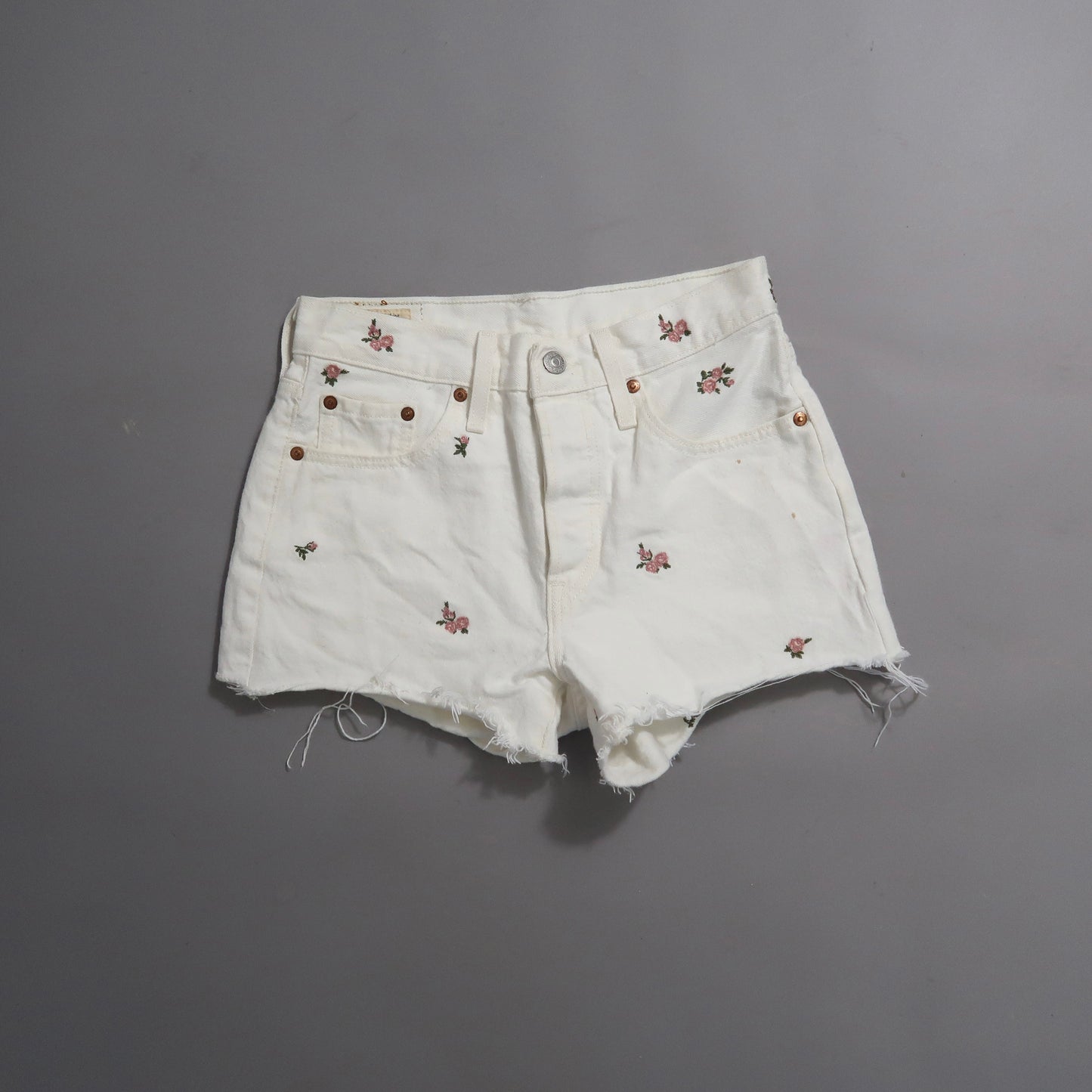 Levis women's shorts 501