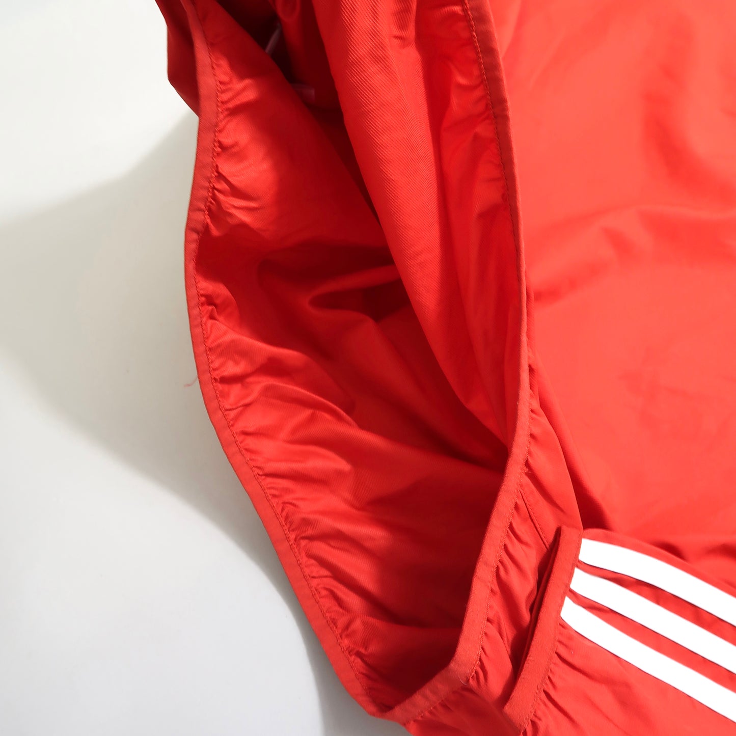 Adidas Bayern overhead windbreaker