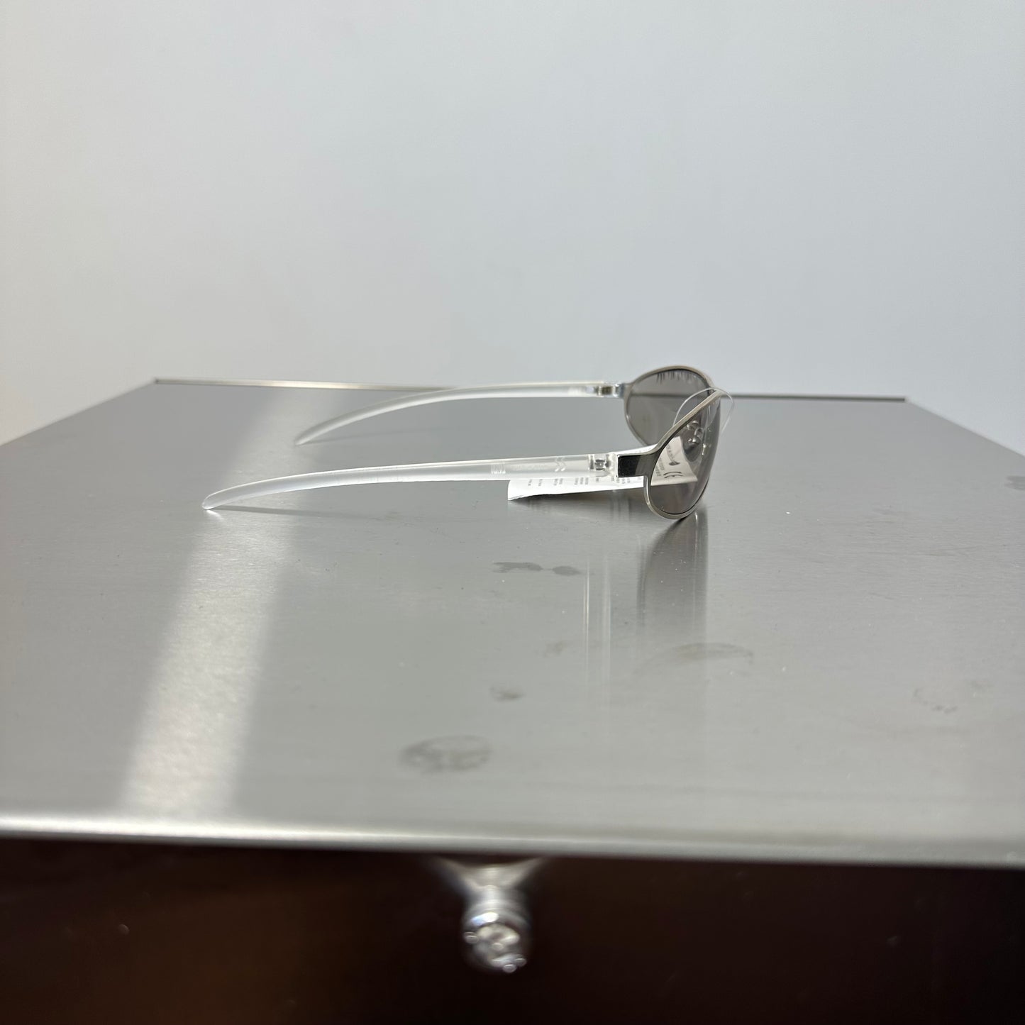 Vintage Deadstock Sunglasses t656 (cracked glass)