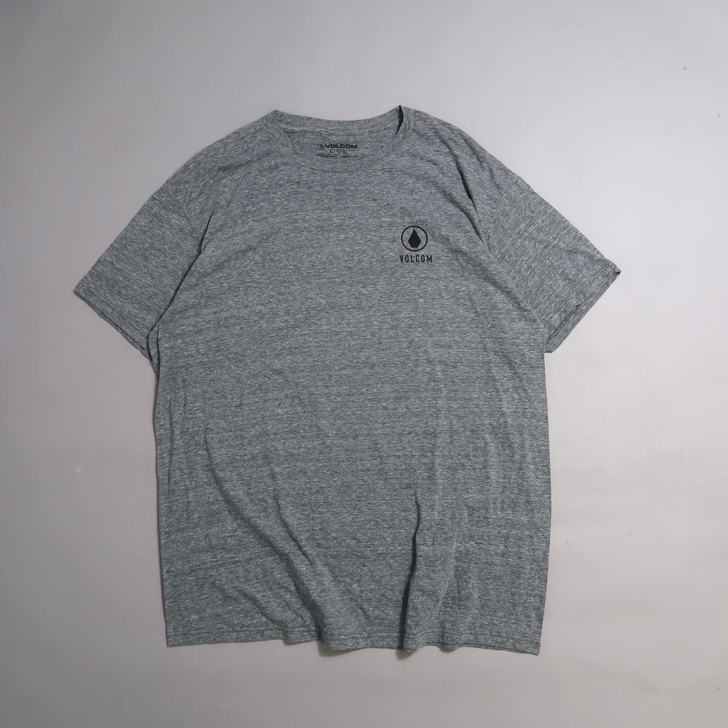 Volcom tshirt
