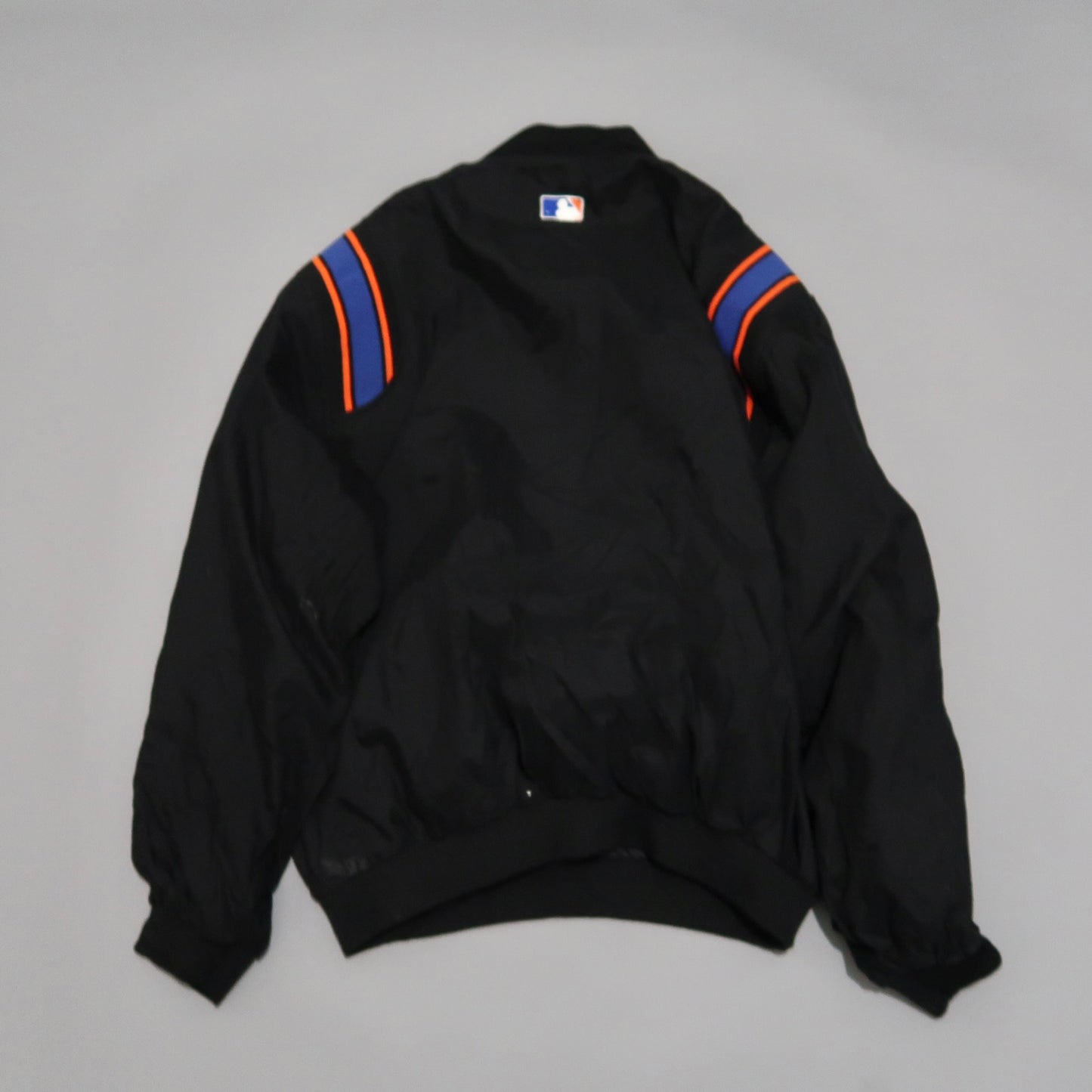 Majestic NY overhead windbreaker