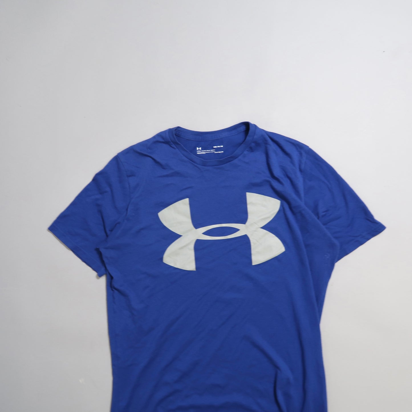 Under Armor tshirt