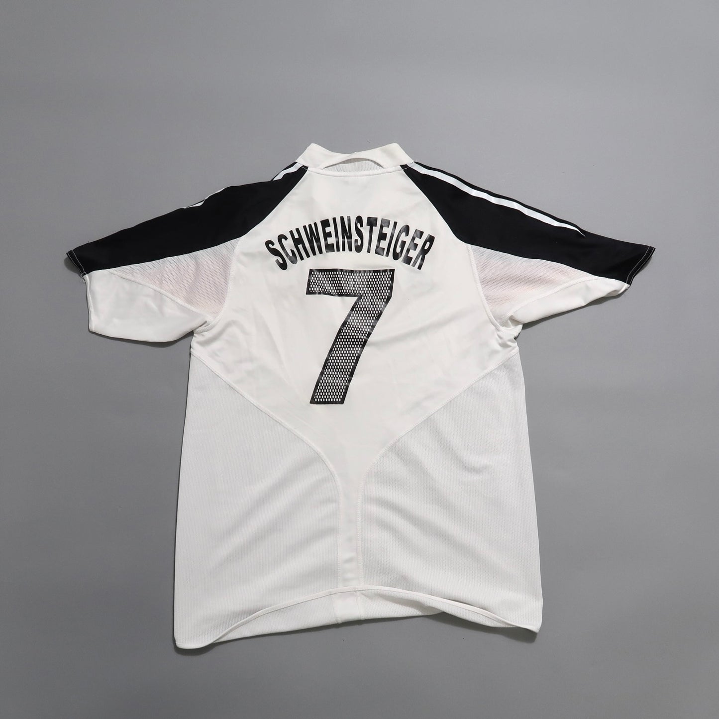 2004-05 Germany Home Shirt Schweinsteiger