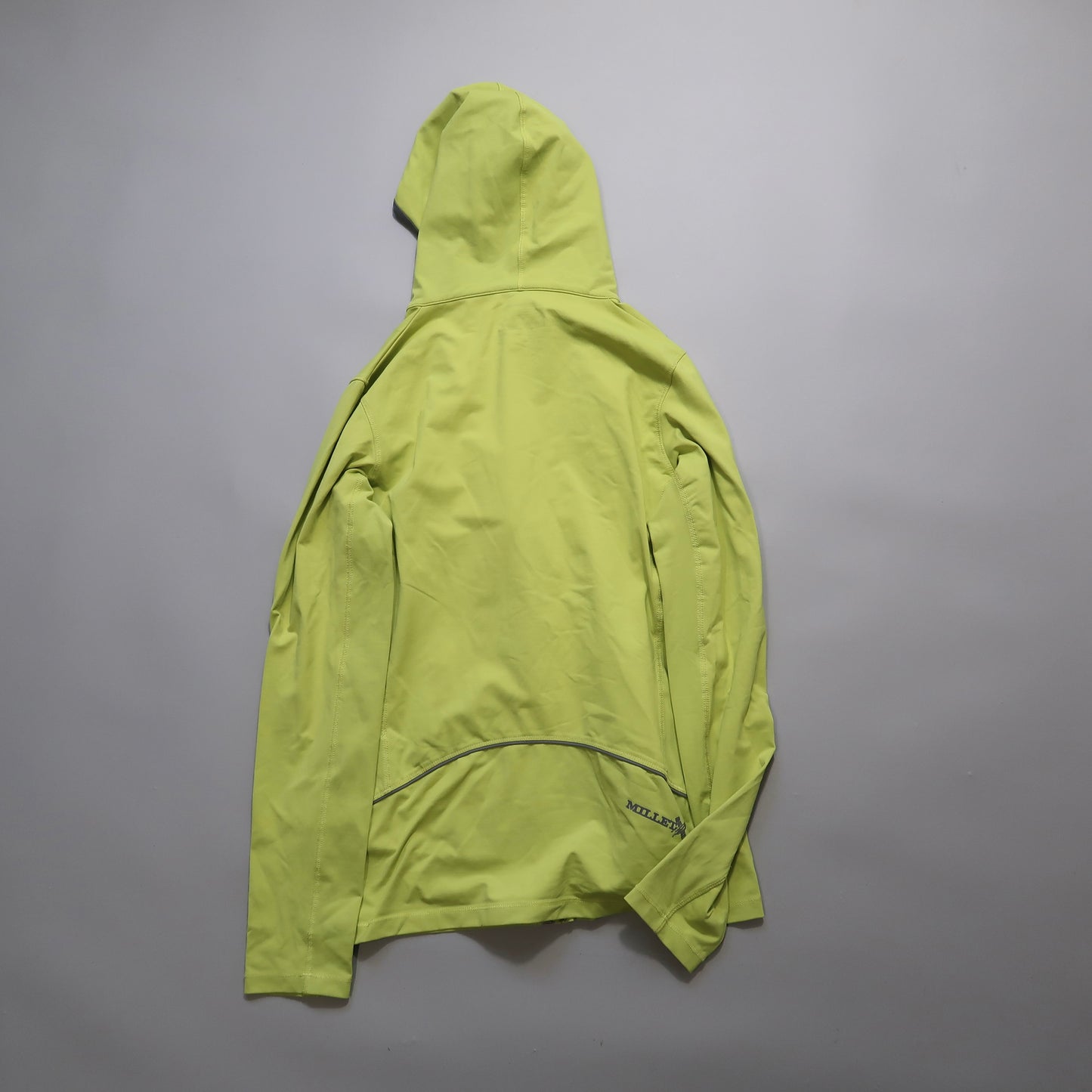 Xhaketë grash Millet