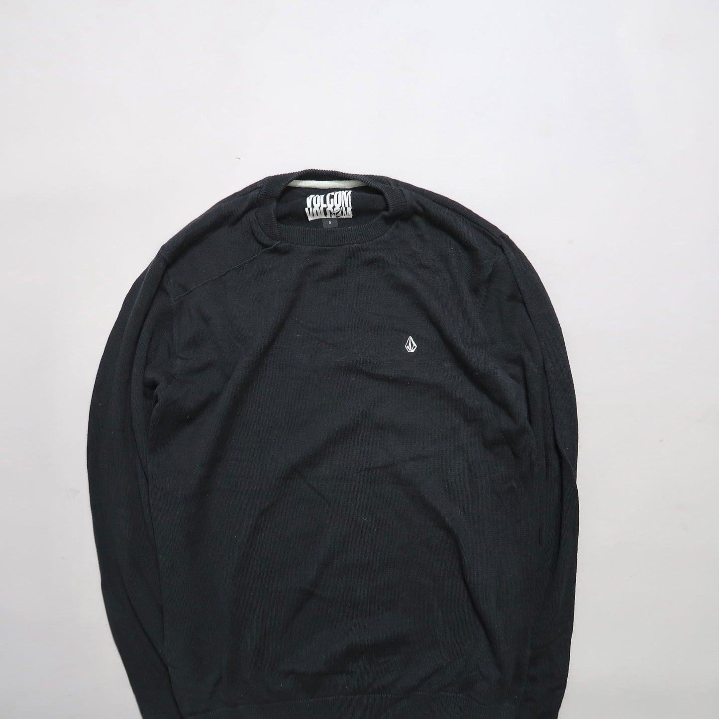 Volcom sweater