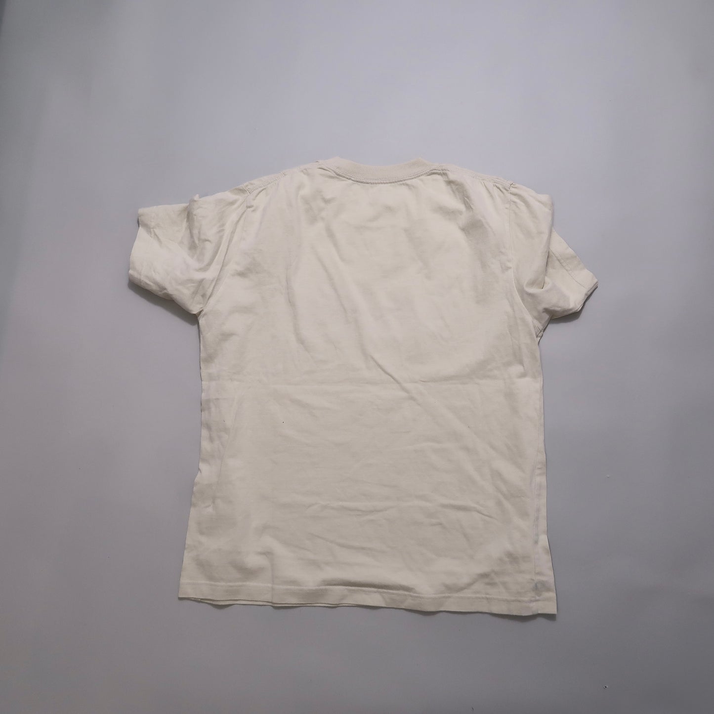 Uniqlo tshirt