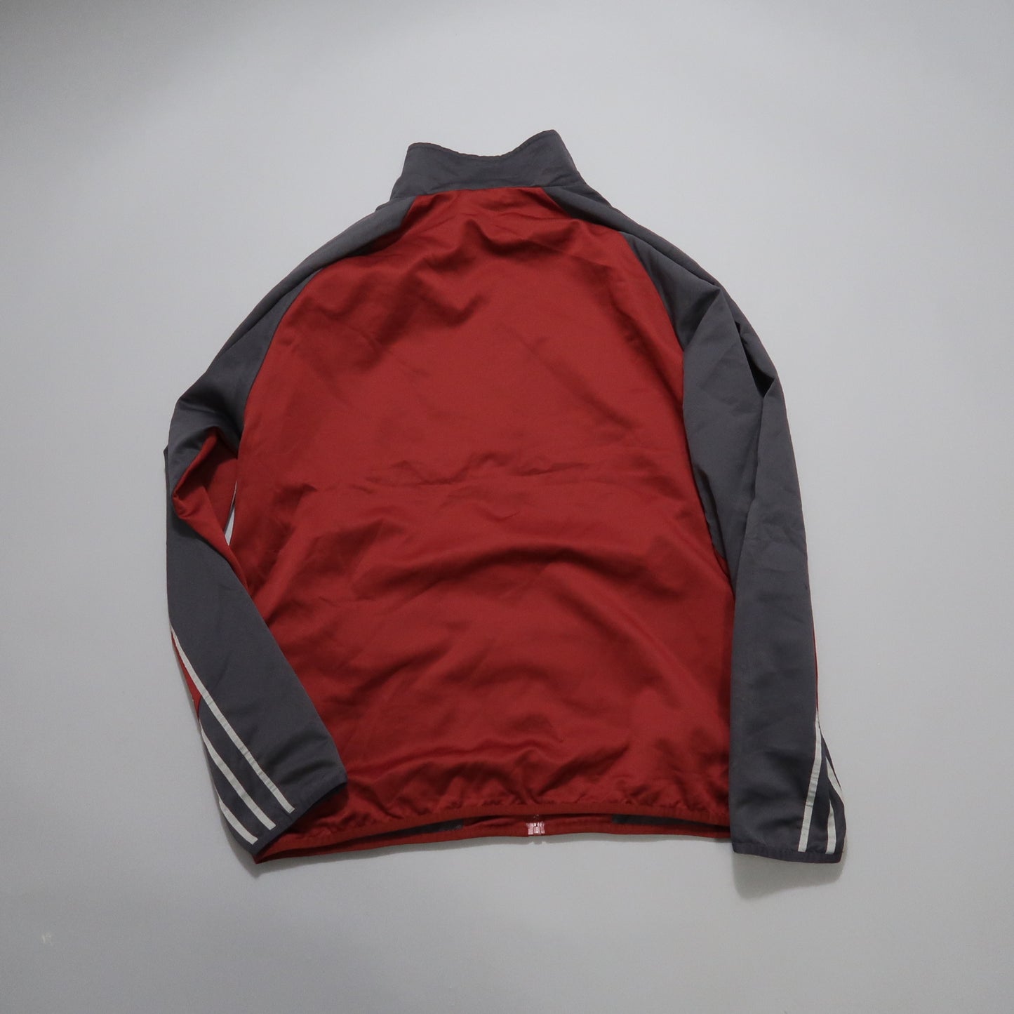 Adidas vintage trackjacket(damages attached)