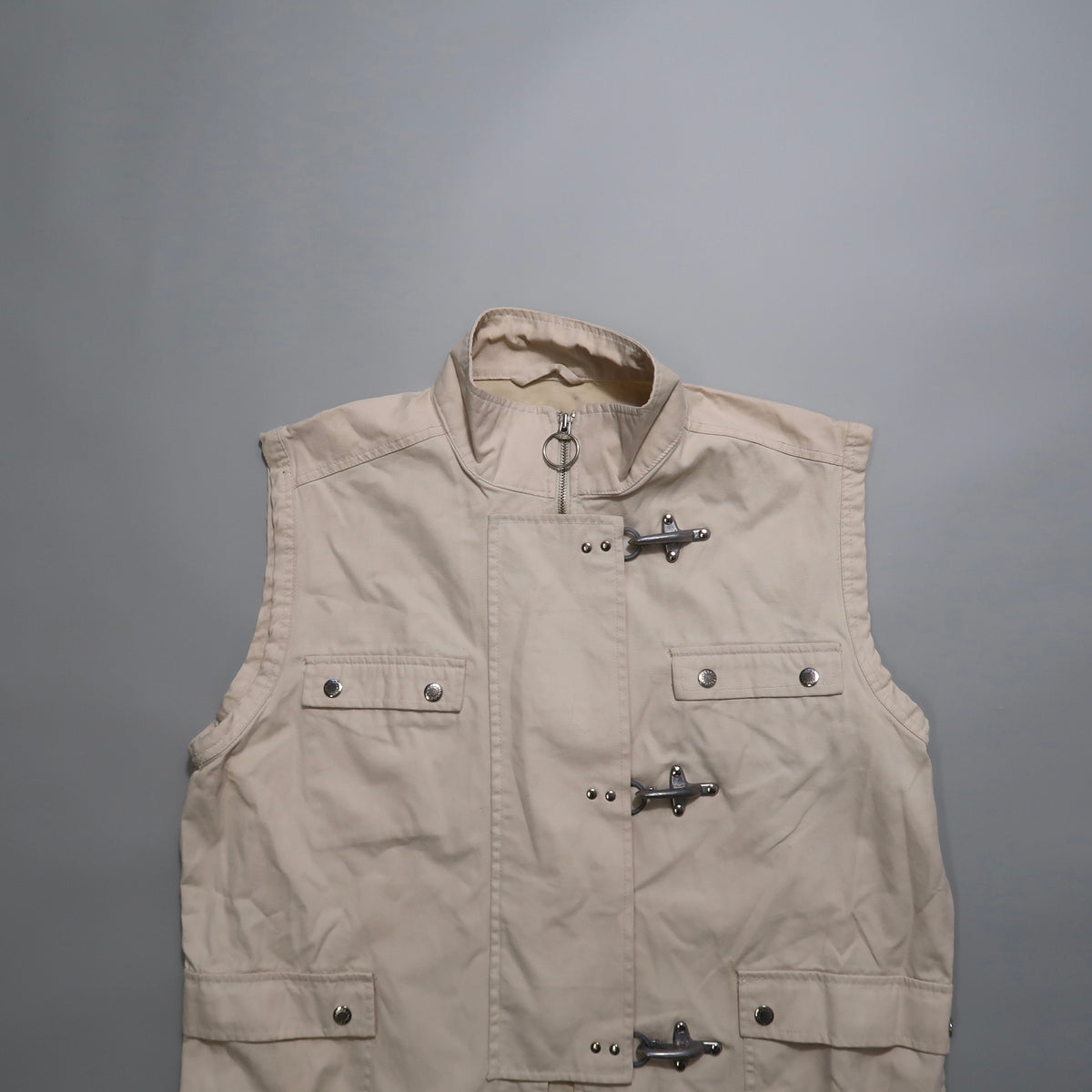 Fishing vest