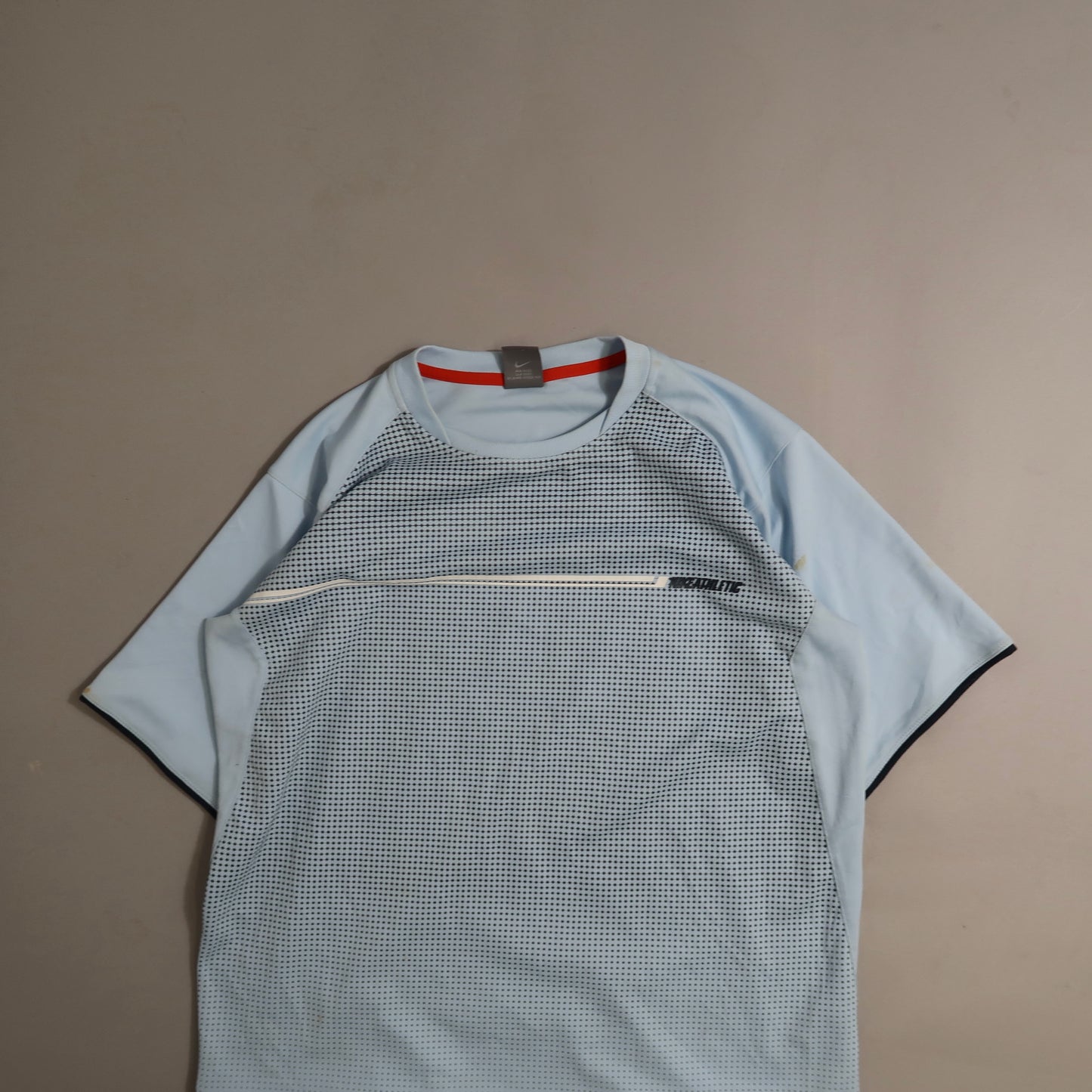Nike tshirt