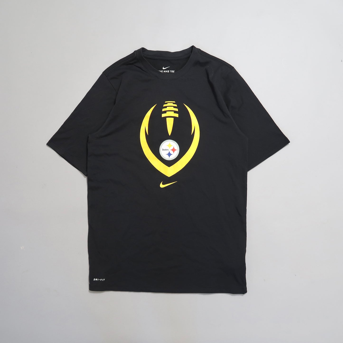 Nike women's tshirt