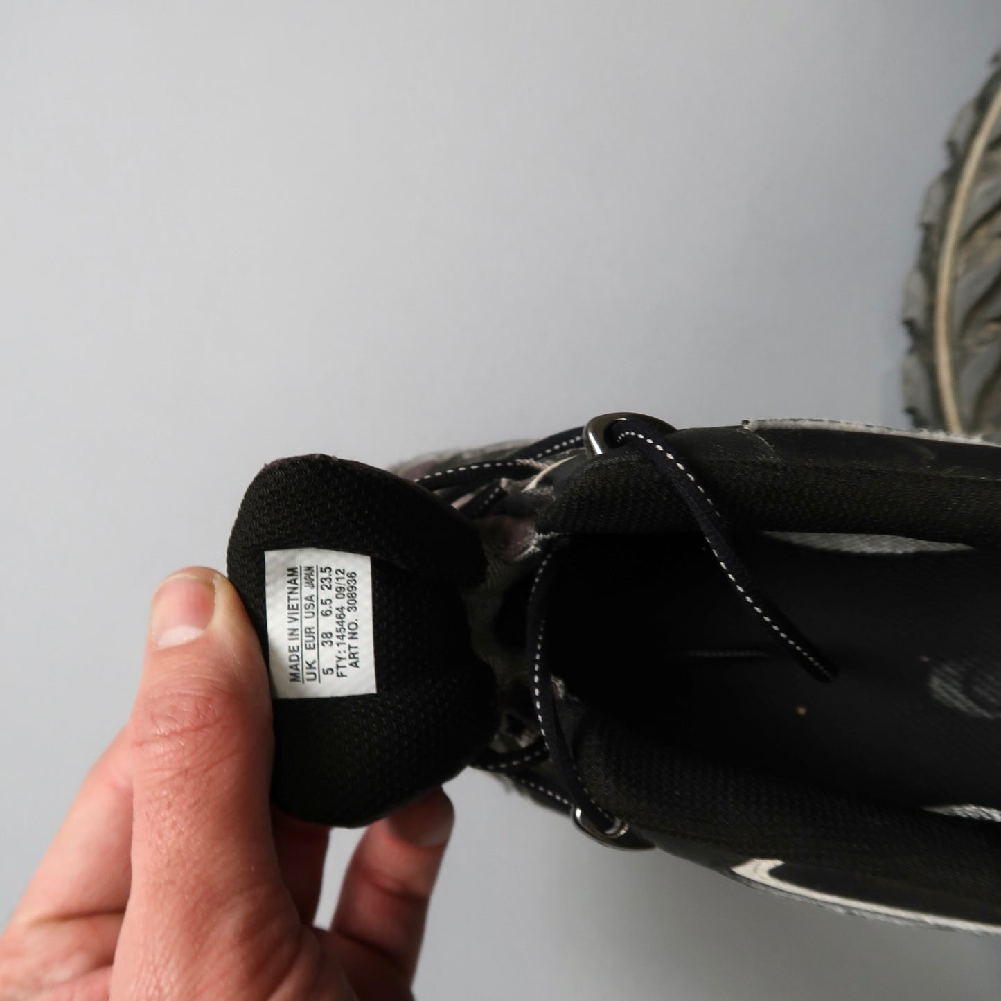 Salomon shoes