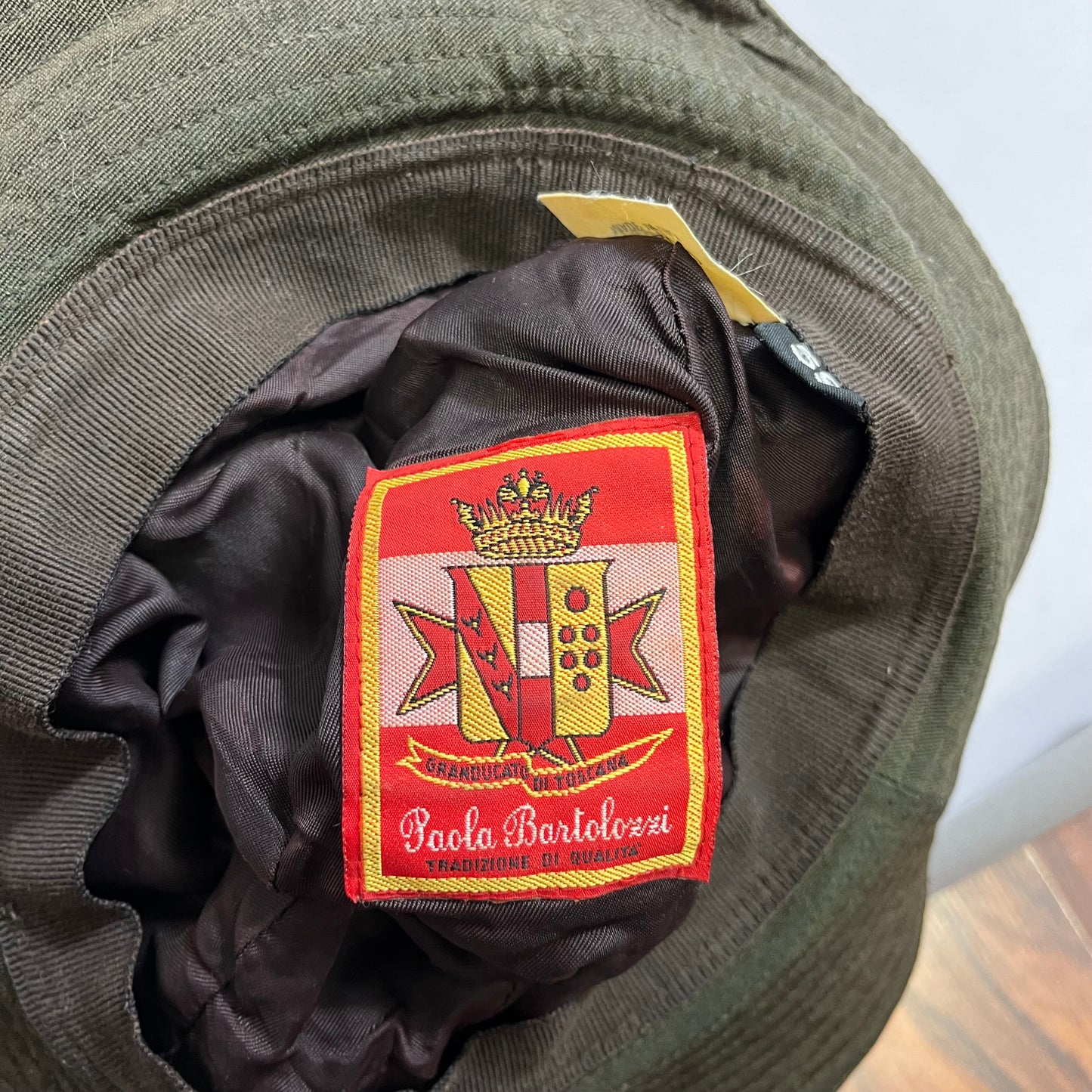 Paola Bartolozzi hat