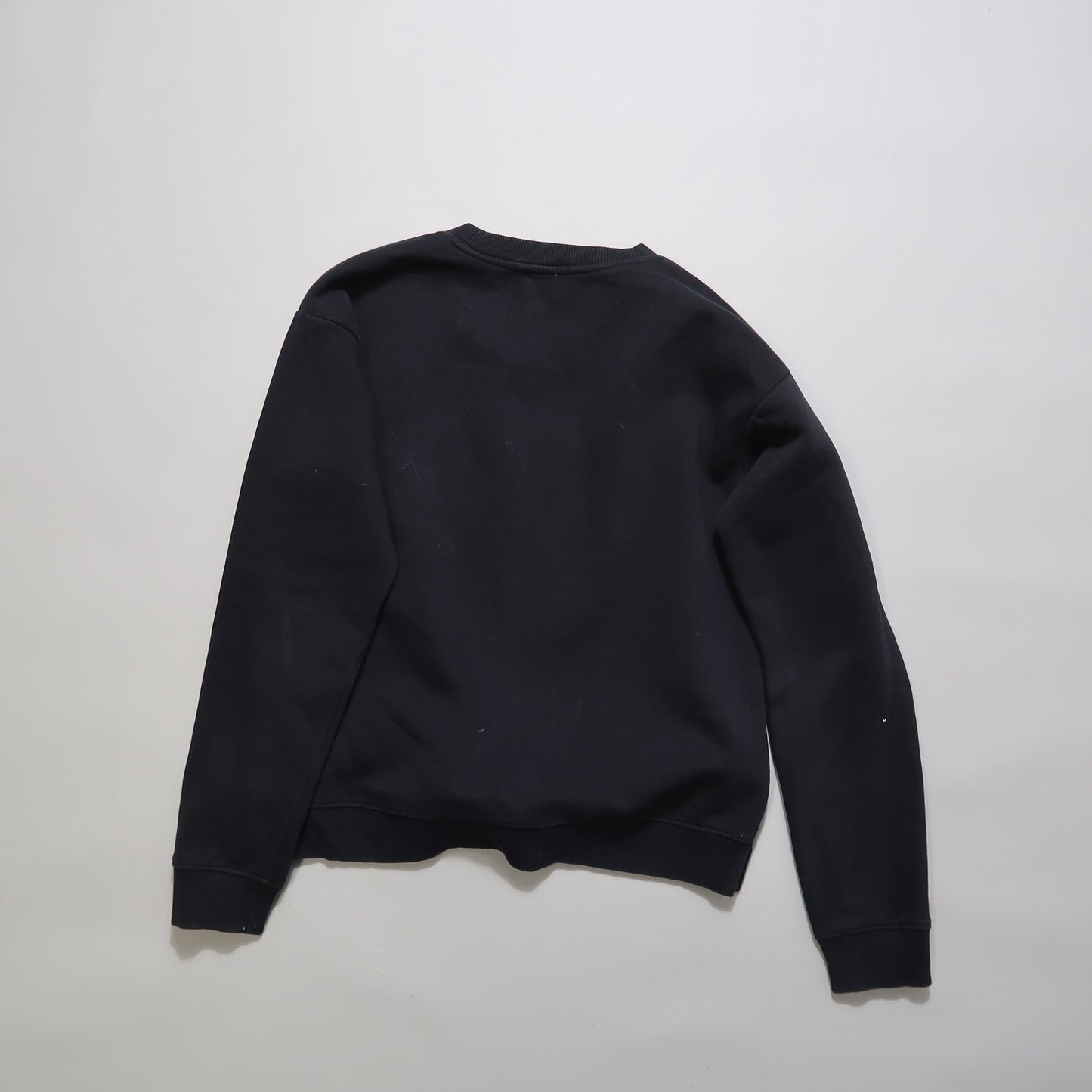Tommy H womens sweater