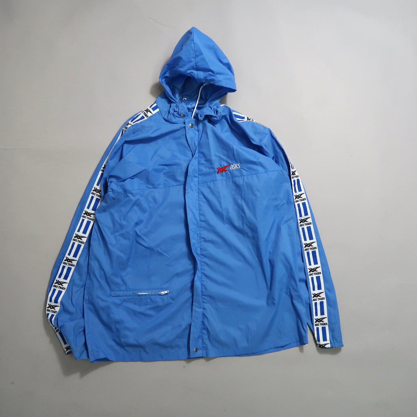 Asics vintage windbreaker