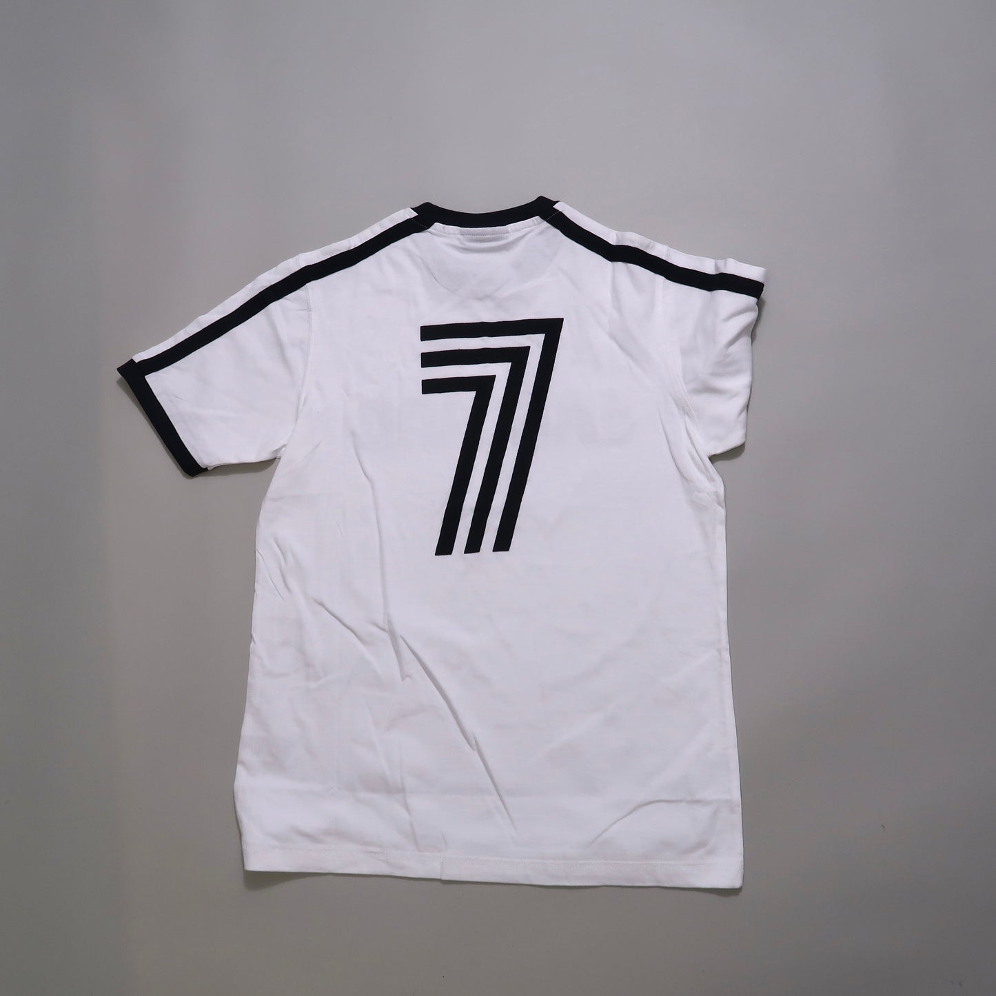 Burton England tshirt