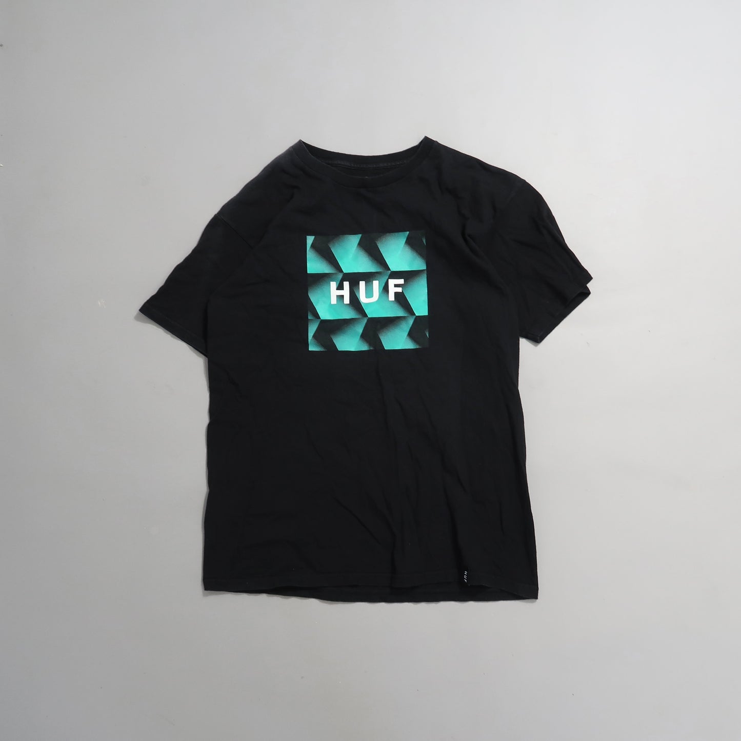 HUF tshirt