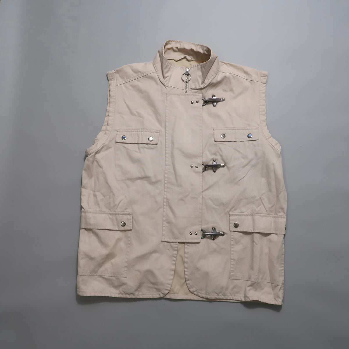 Fishing vest
