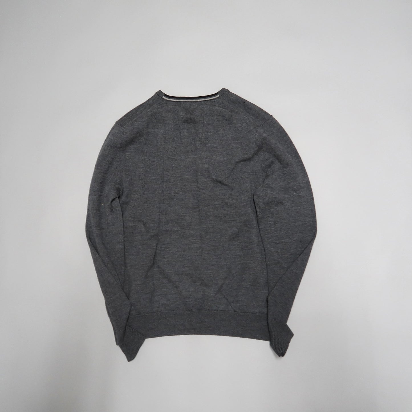 Fred Perry v neck sweater