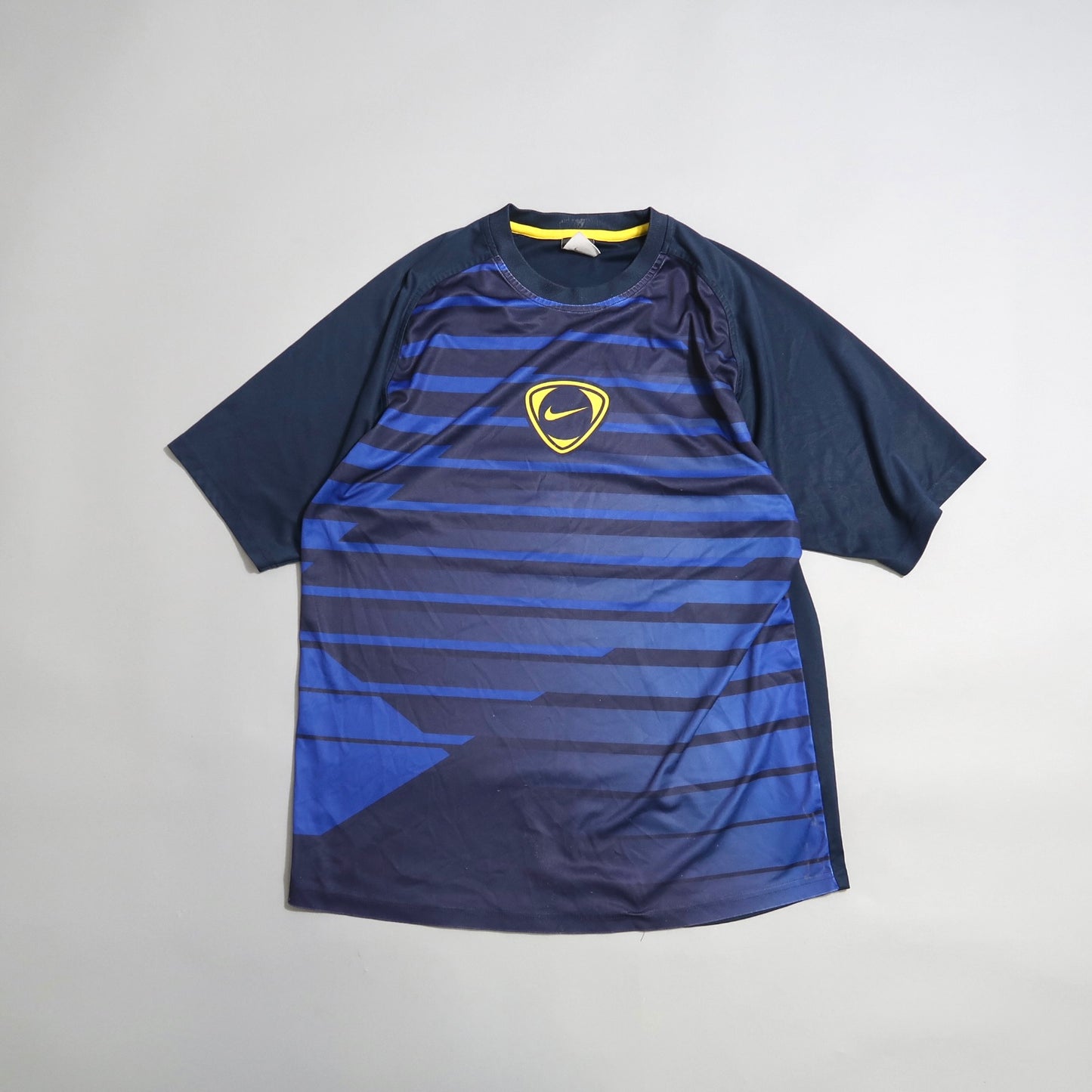 Nike t shirt