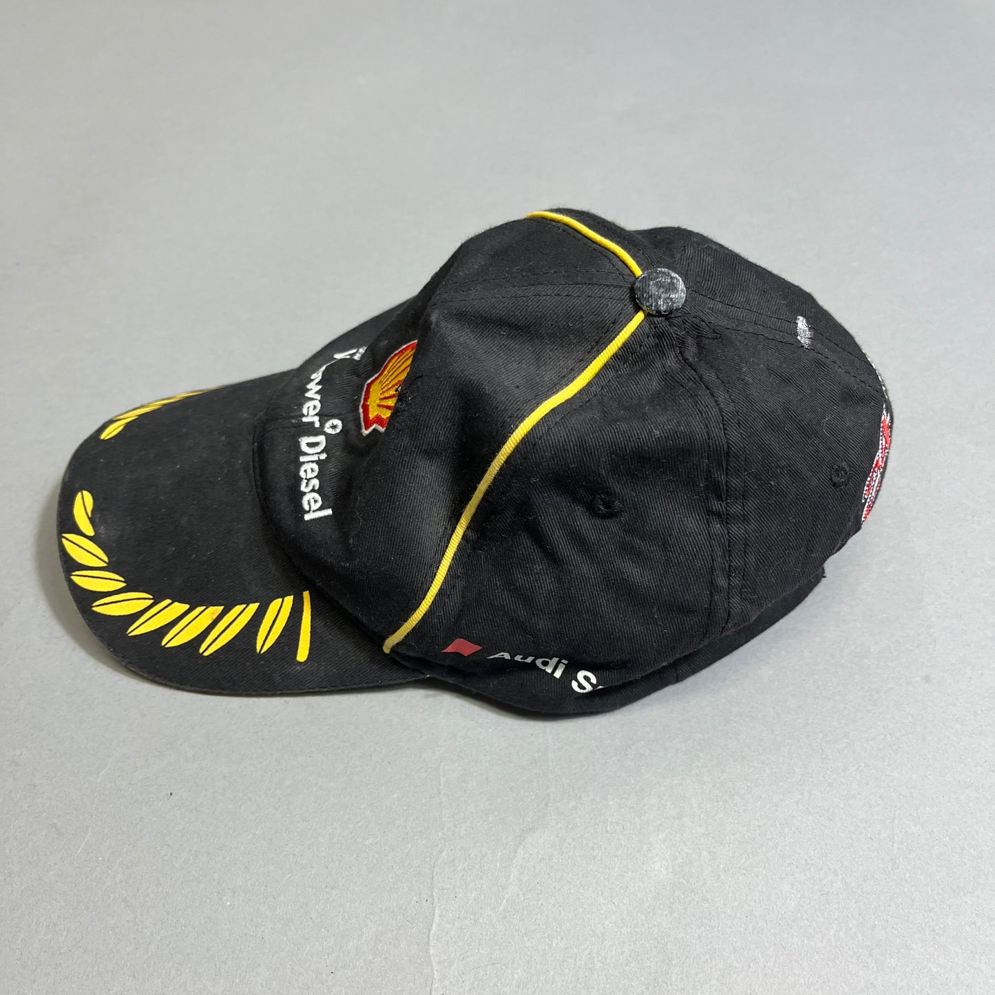 Shell V-Power cap