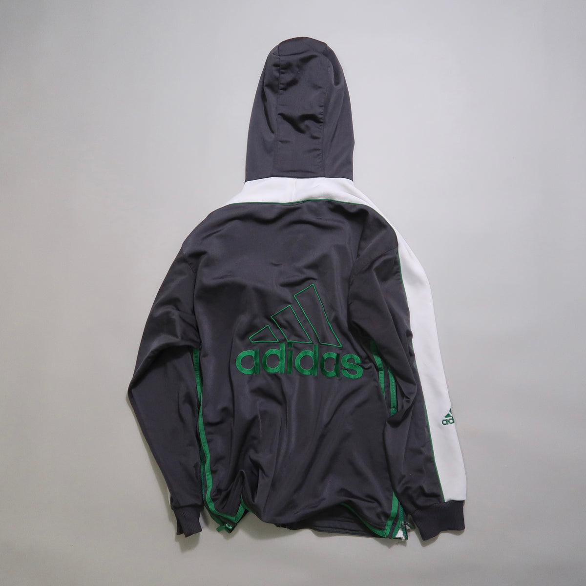 Vintage Adidas trackjacket