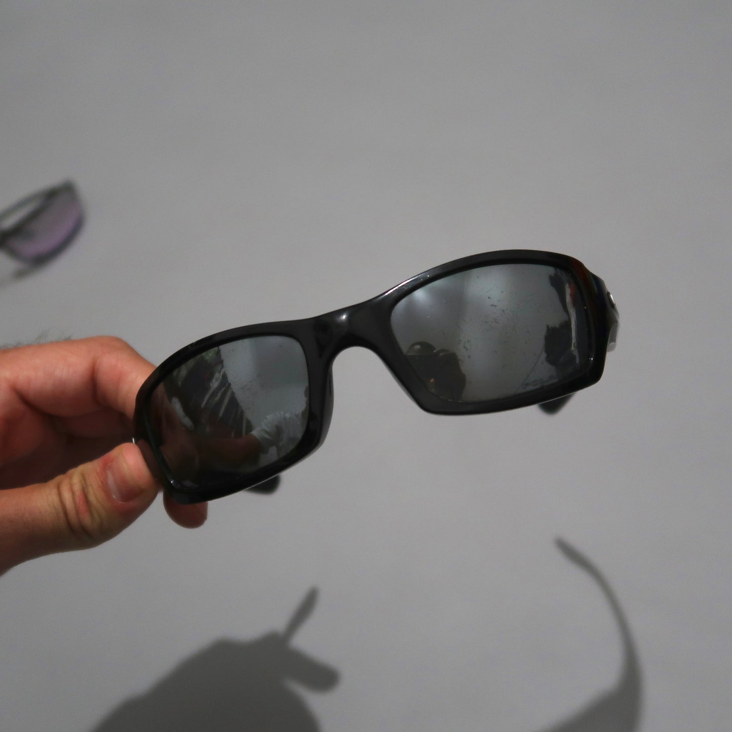 Oakley sunglasses (damaged lens)