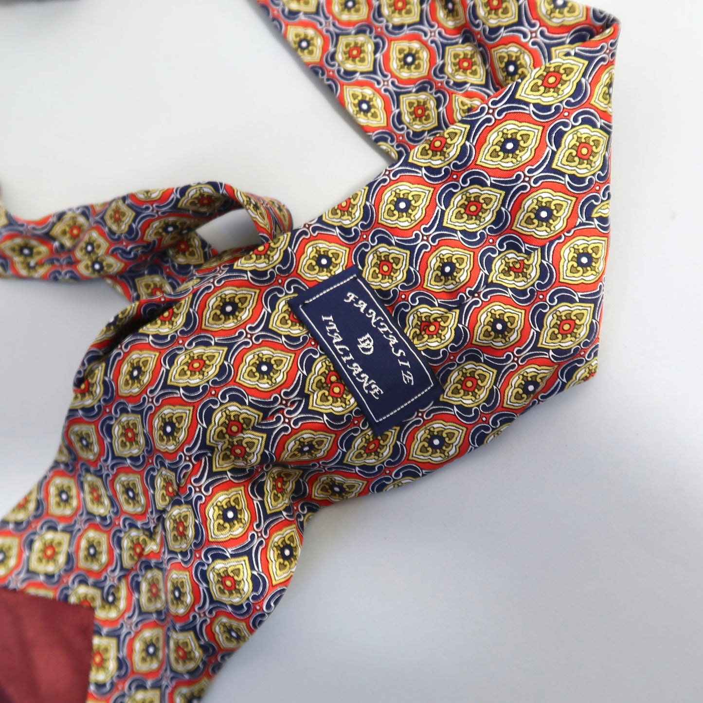 Vintage tie