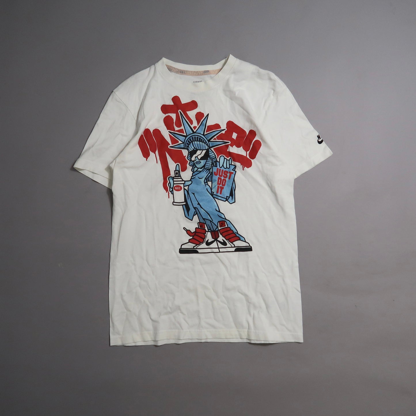 Nike tshirt
