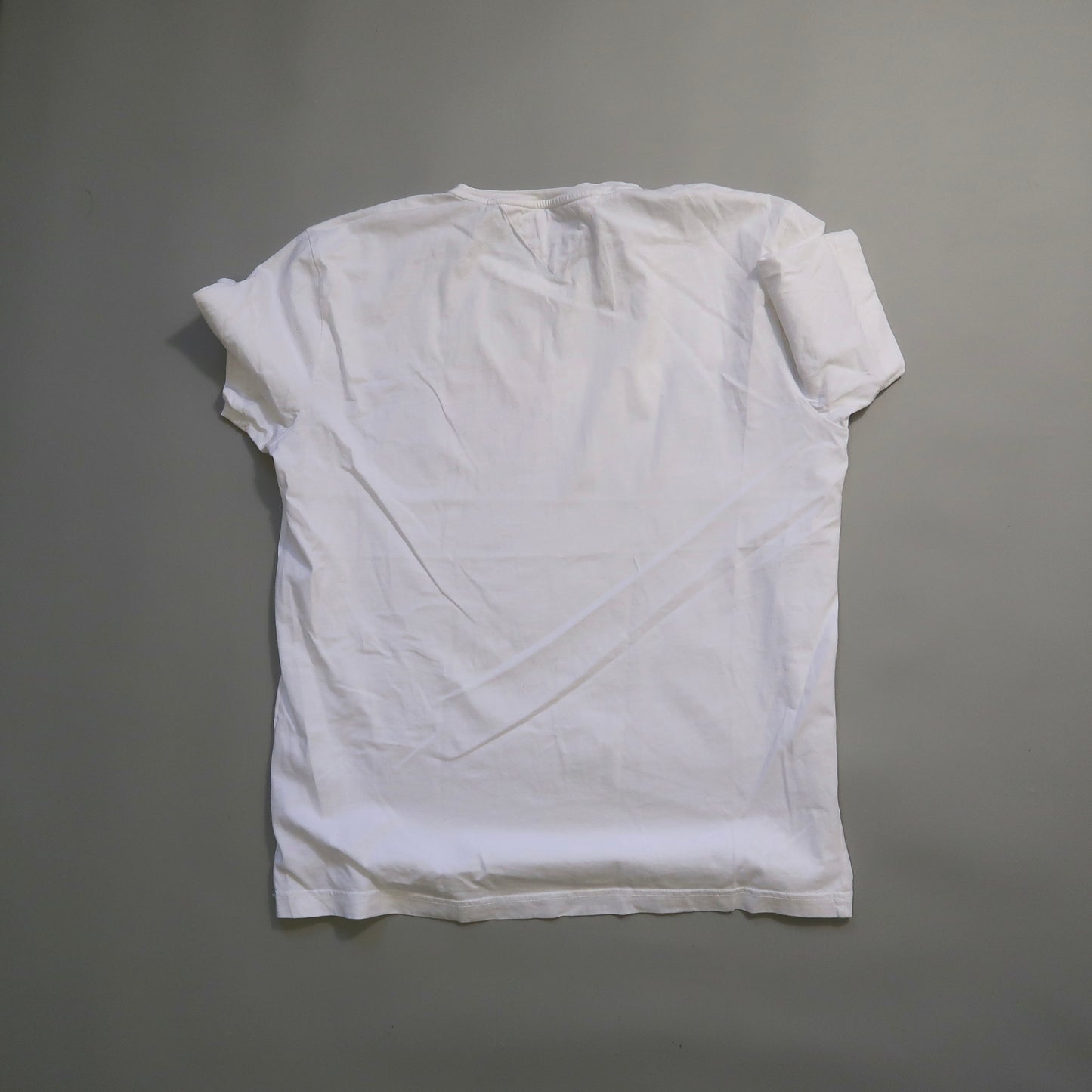 Tommy H tshirt