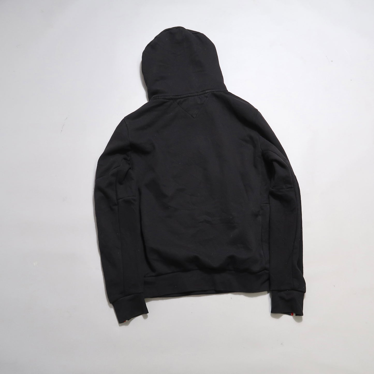 Дуксер Tommy H