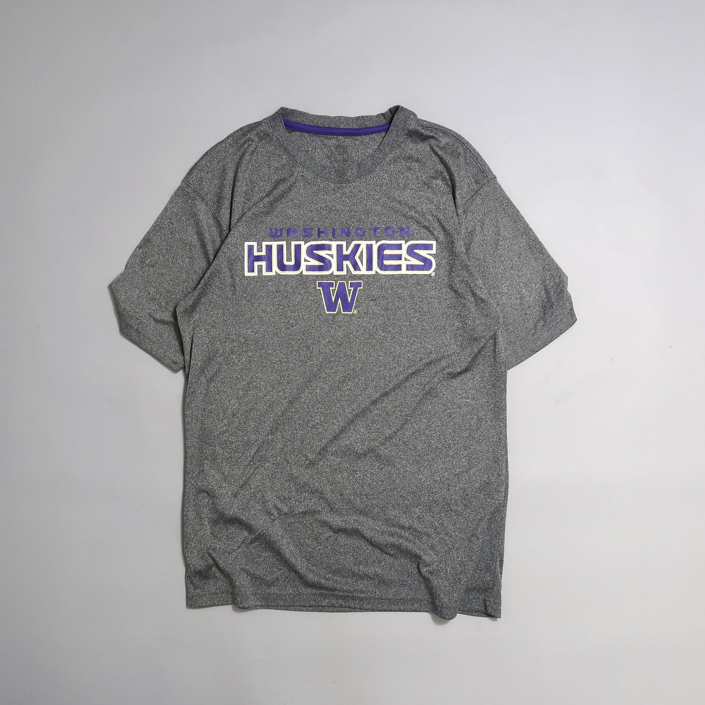 Huskies tshirt