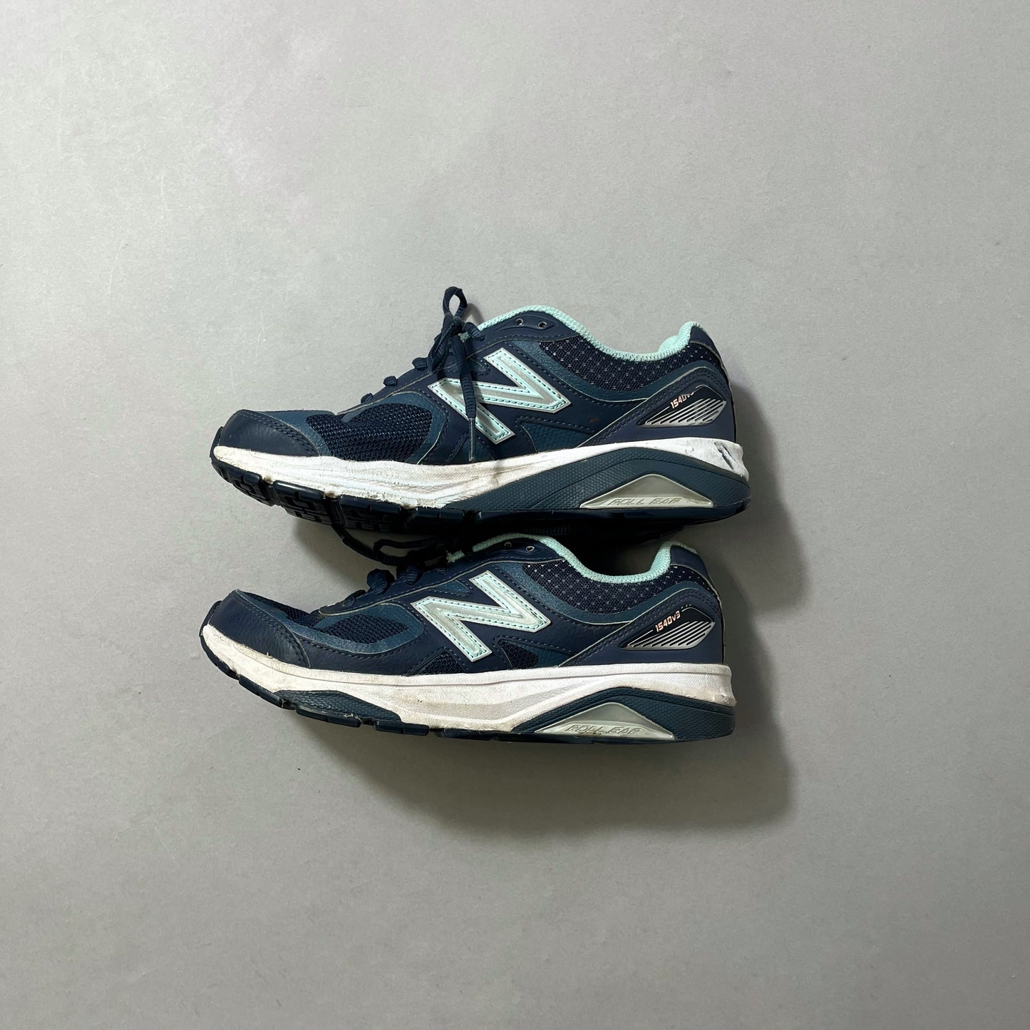 New Balance 1540v3 sneakers