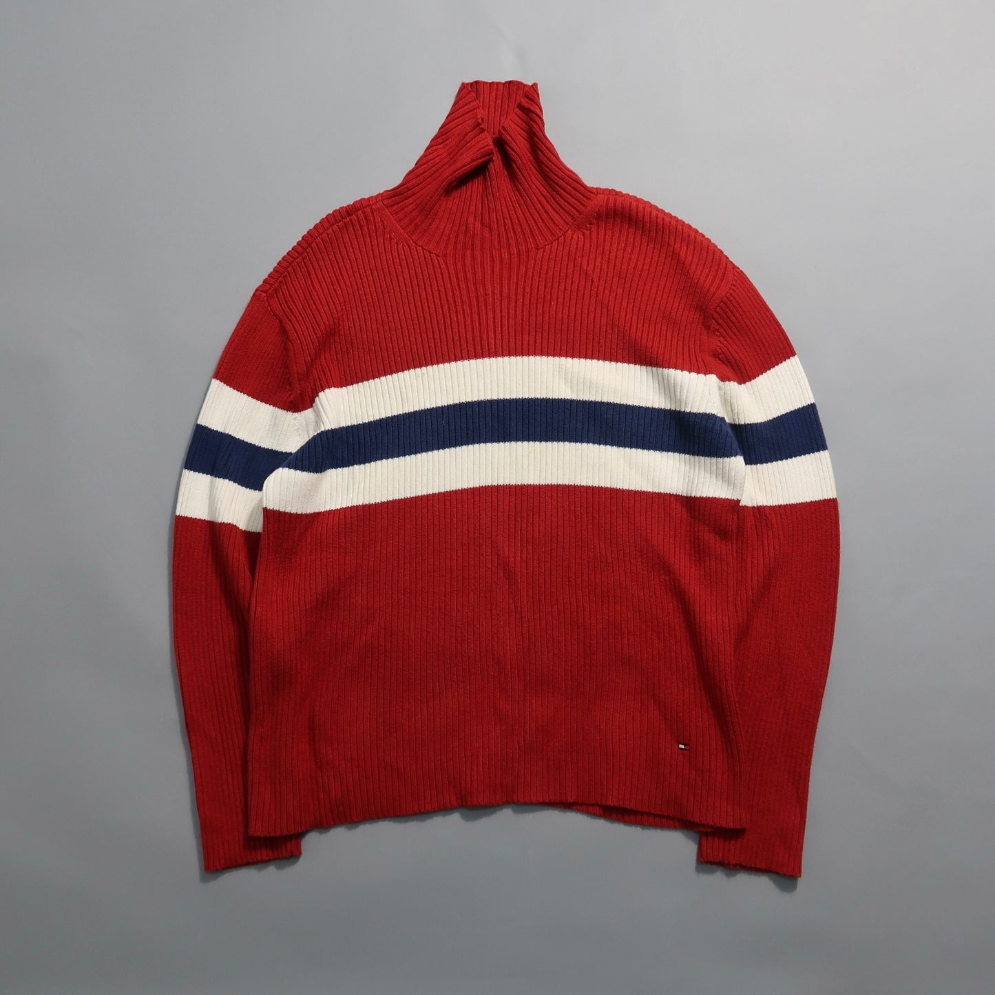 Tommy H knit sweater