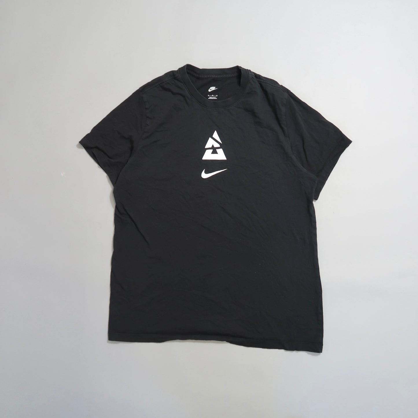 Nike t shirt