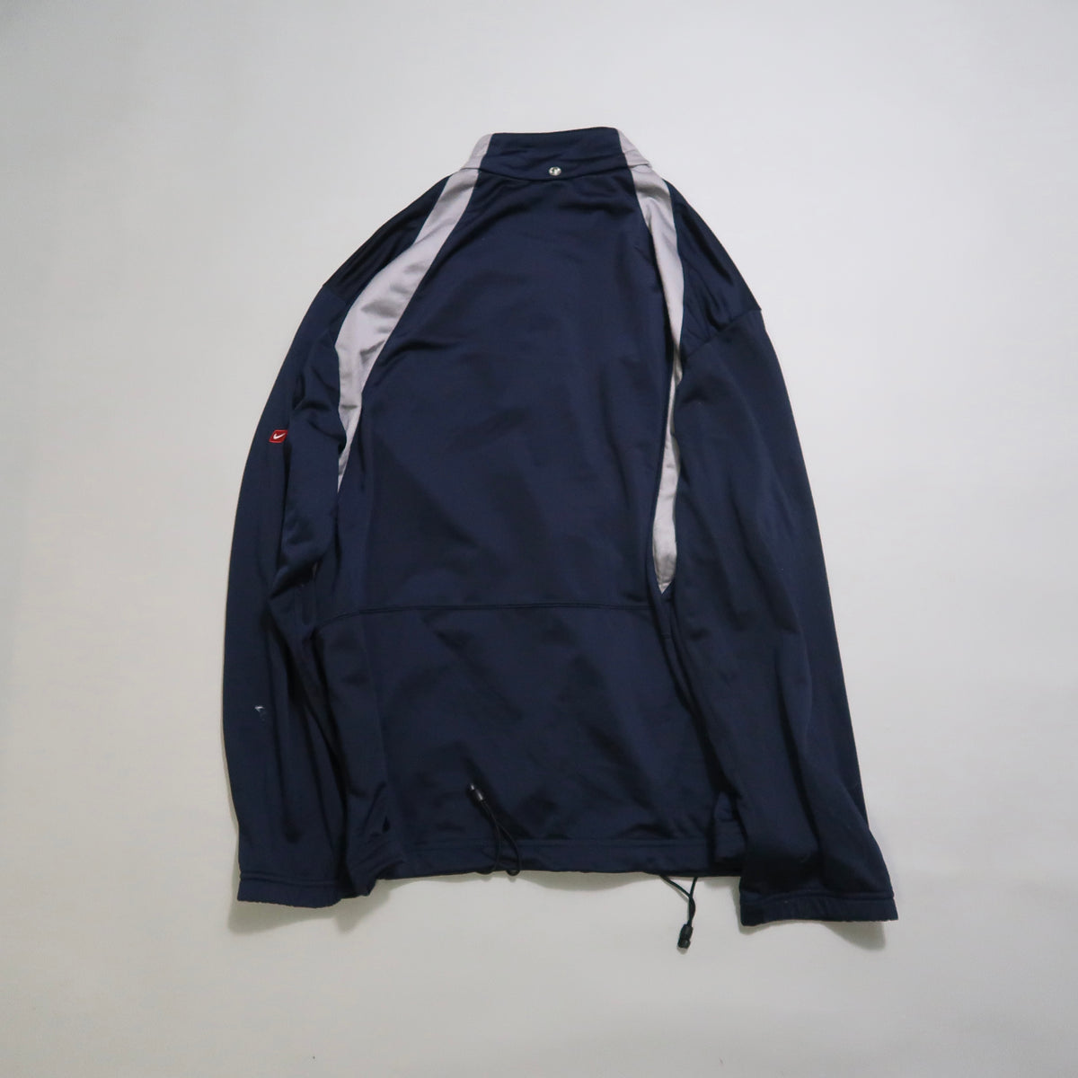Nike trackjacket (damage attached)