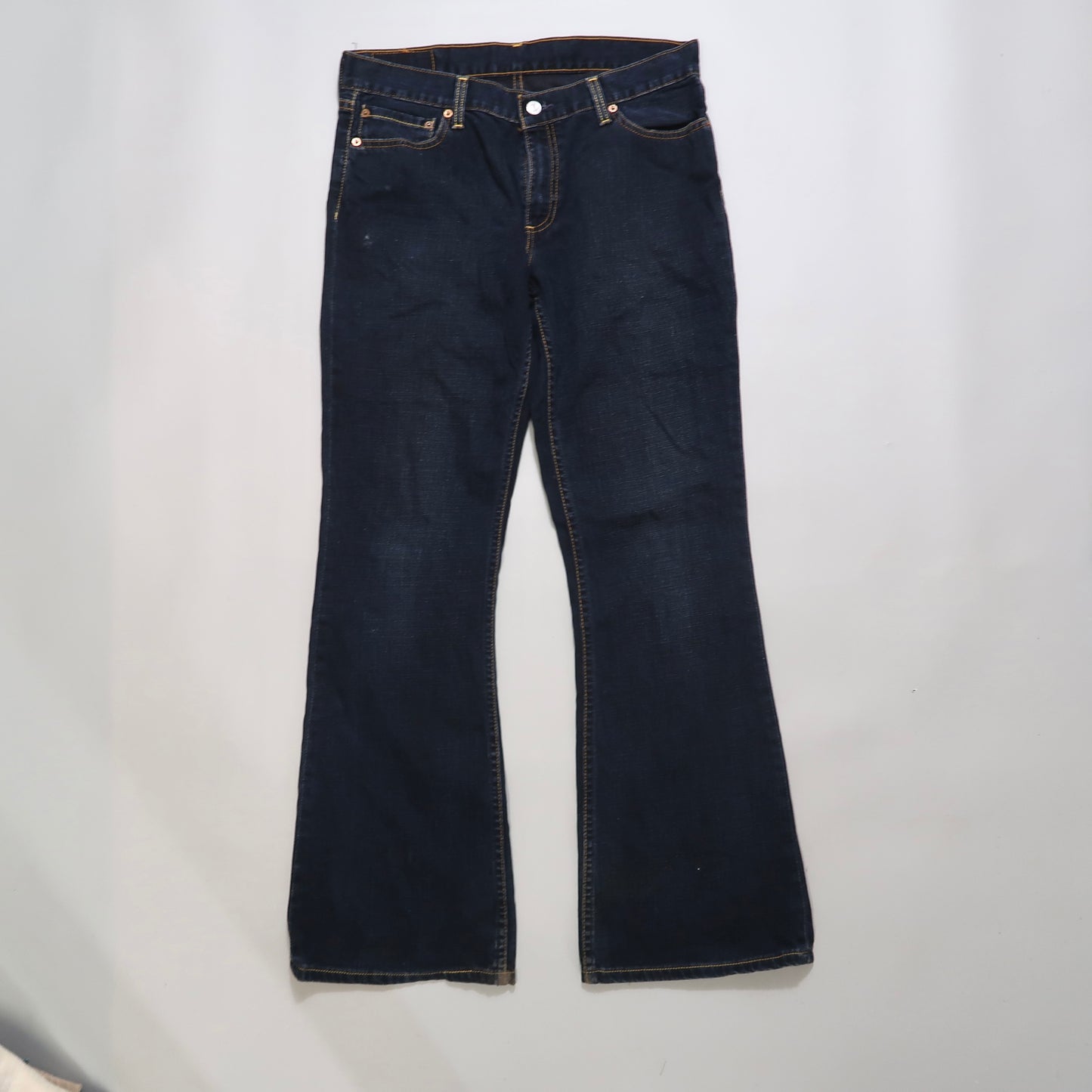 Levis jeans 529