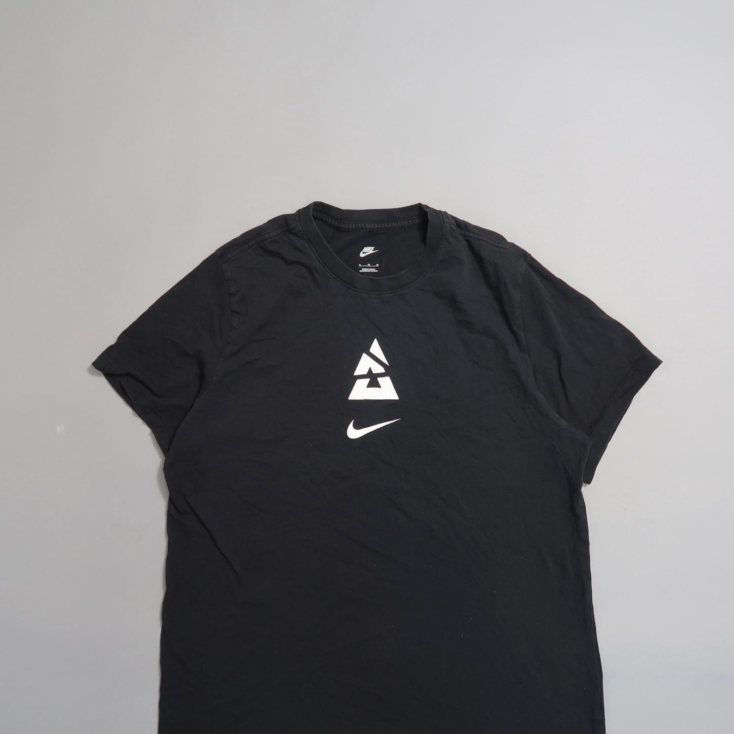 Nike t shirt