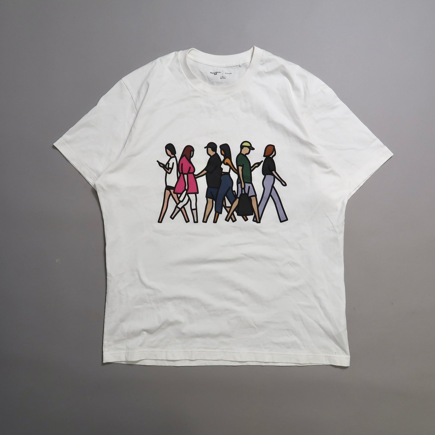 Uniqlo tshirt