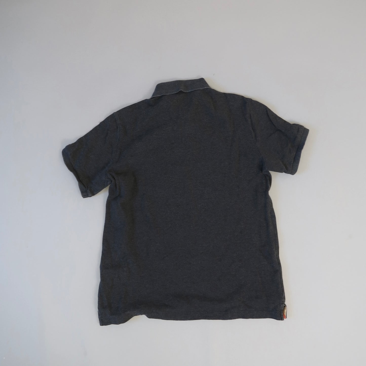 Burberry t shirt