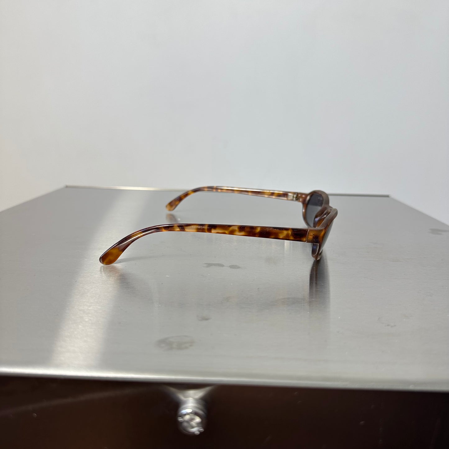 Vintage Deadstock Sunglasses t657