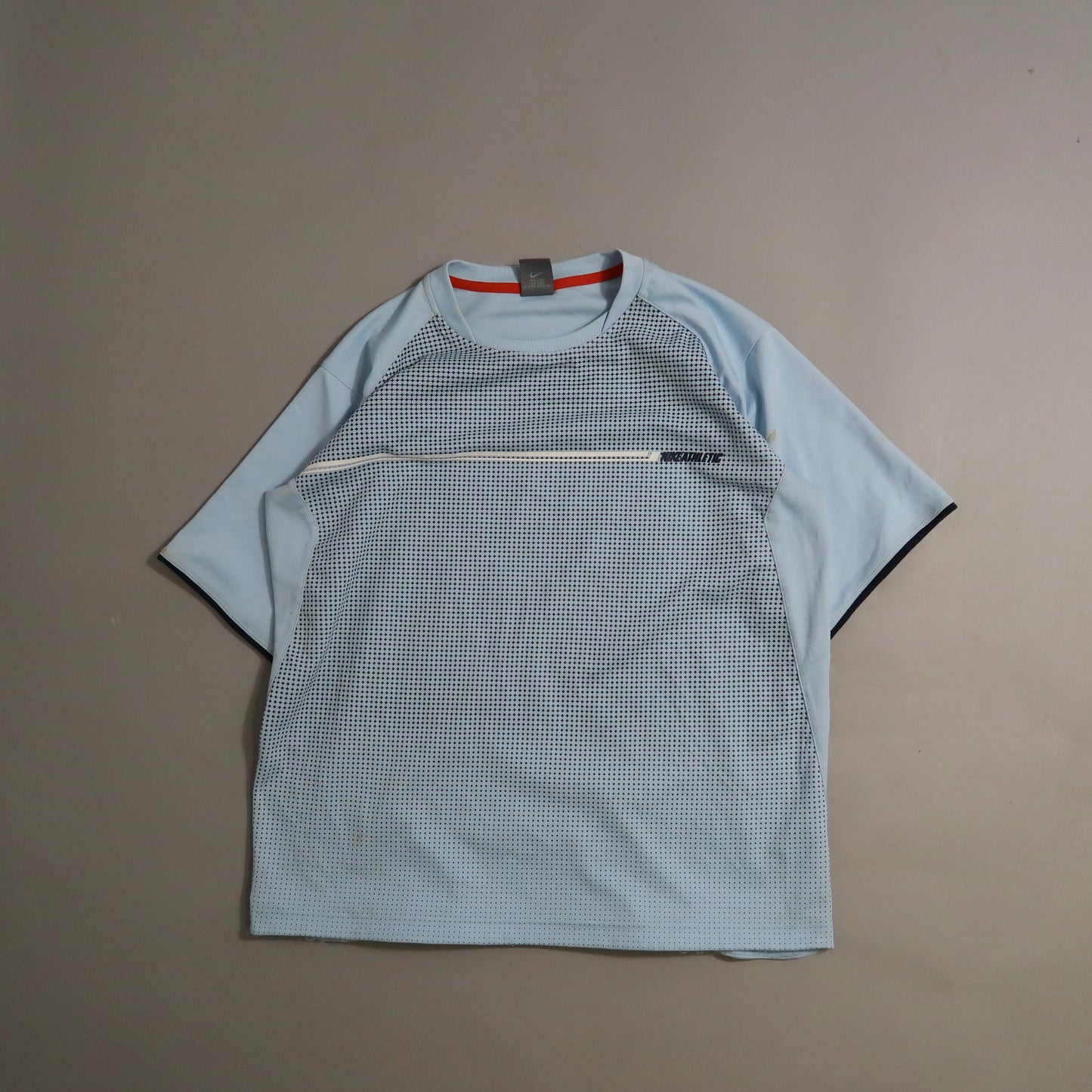 Nike tshirt