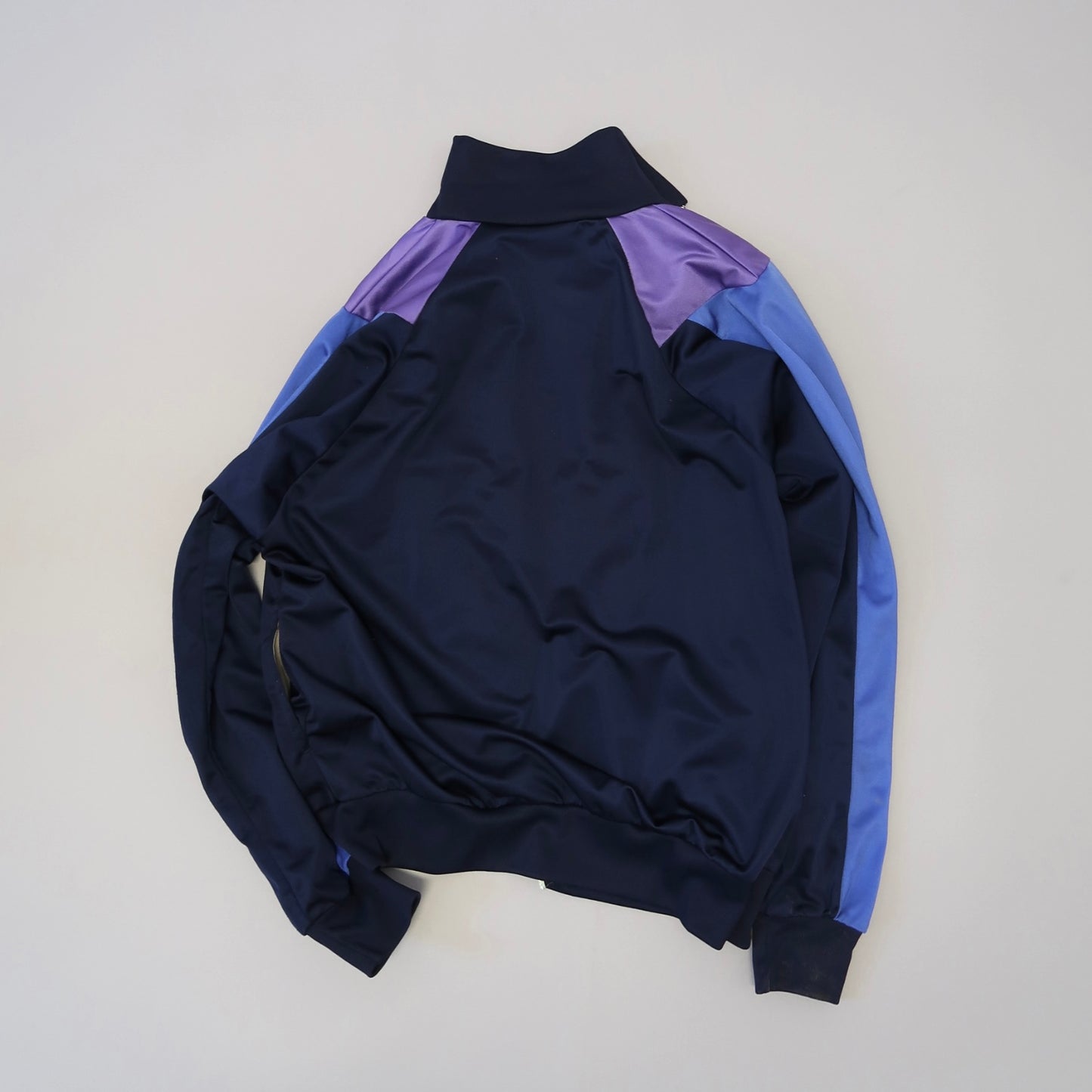 Vintage Adidas trackjacket