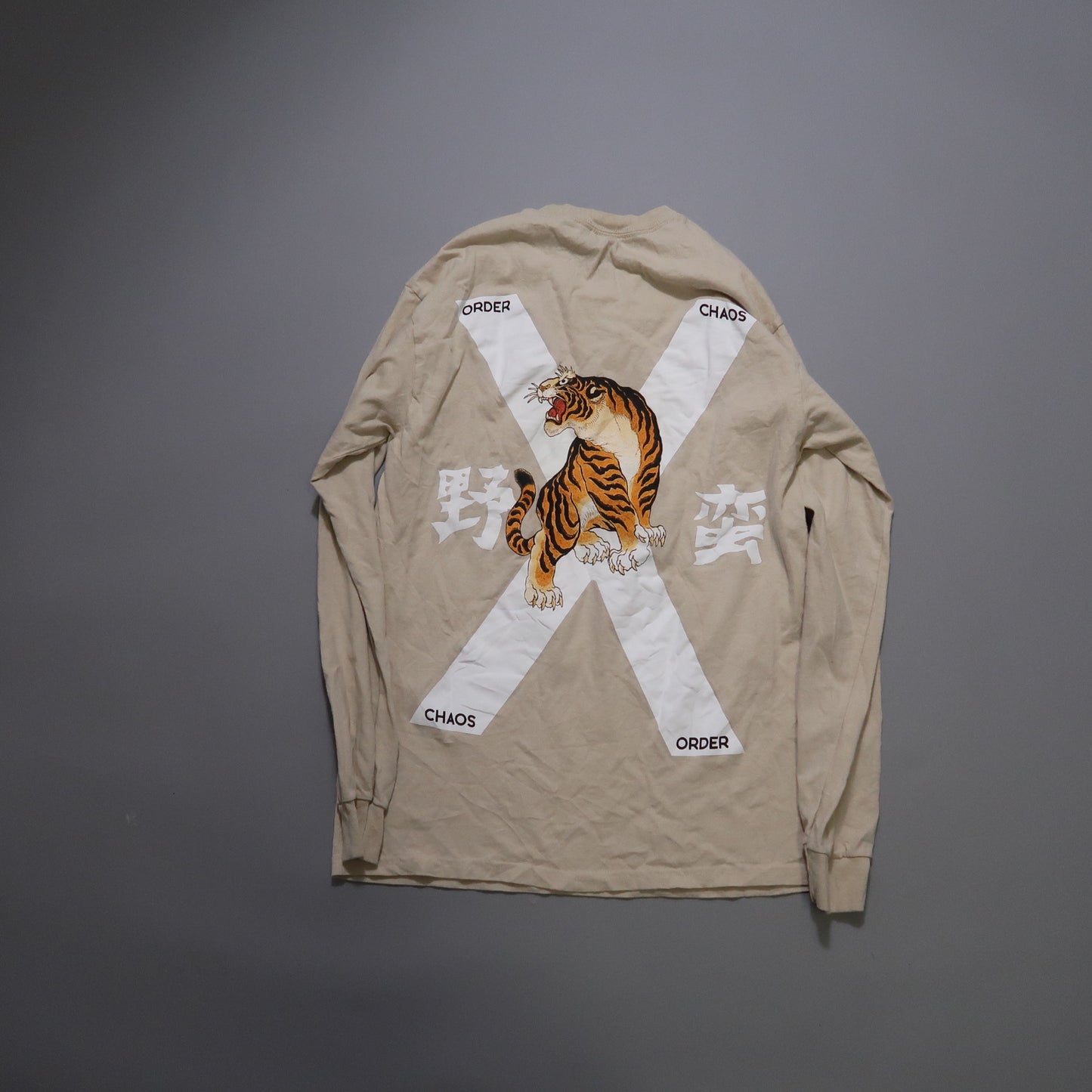 Printed long sleeve tee