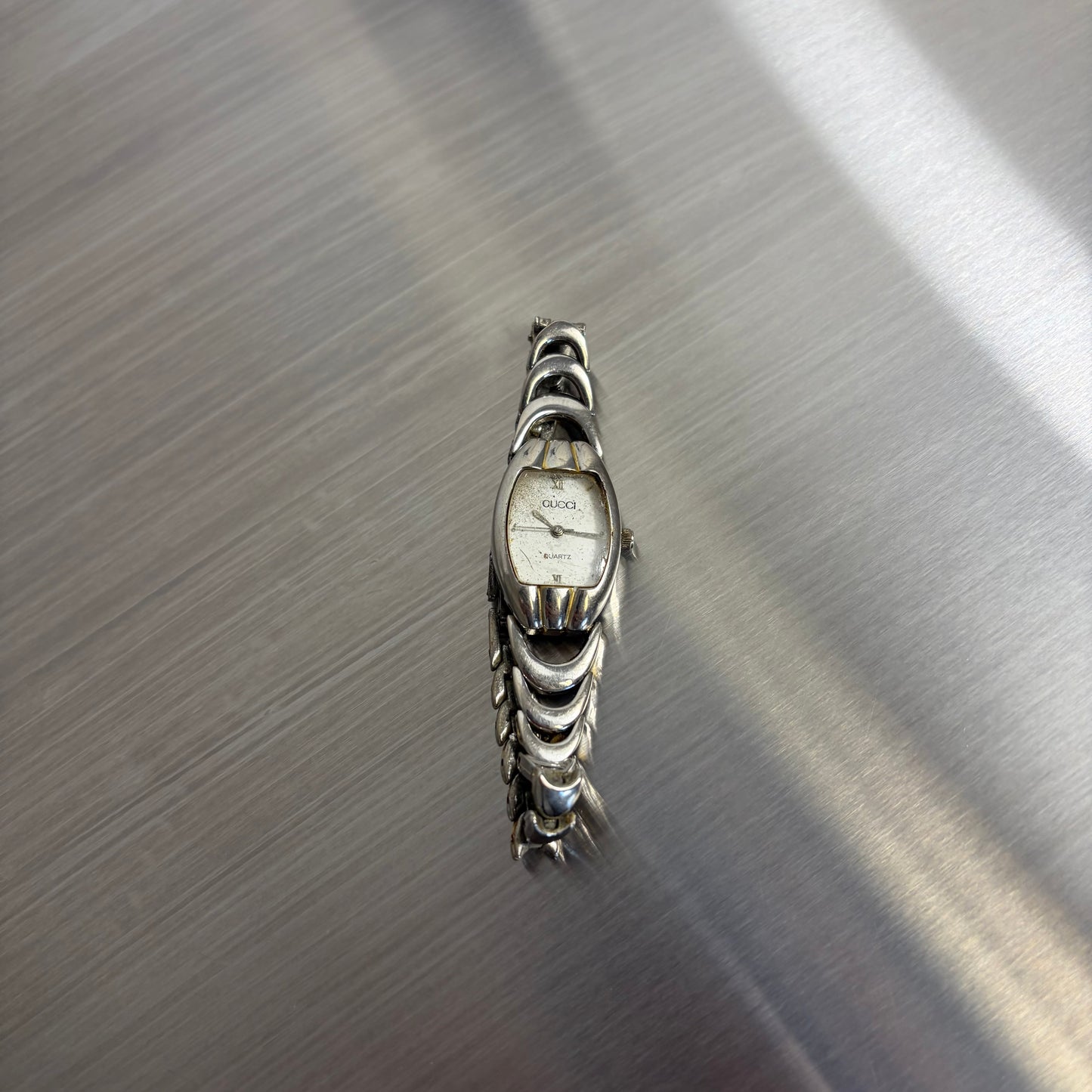 G ucci vintage watch