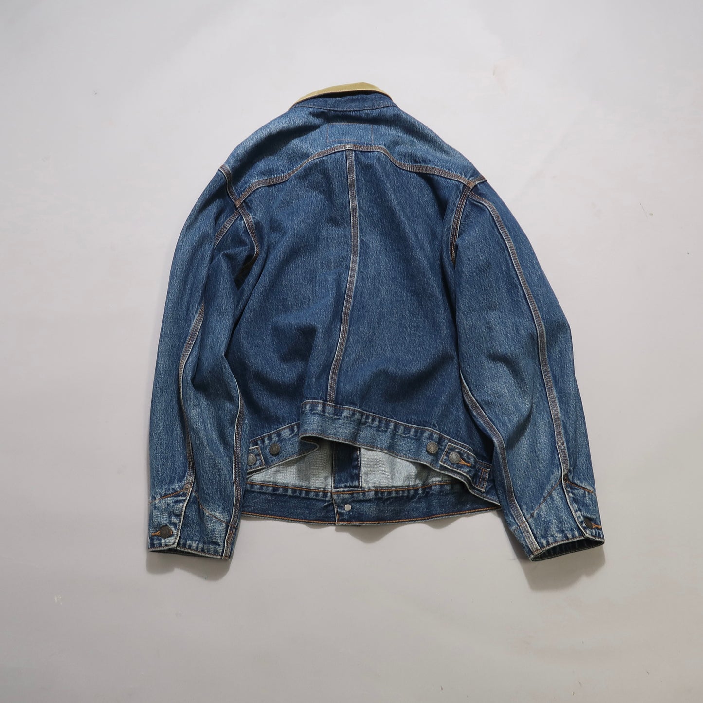 Levis denim jacket (damage attached)