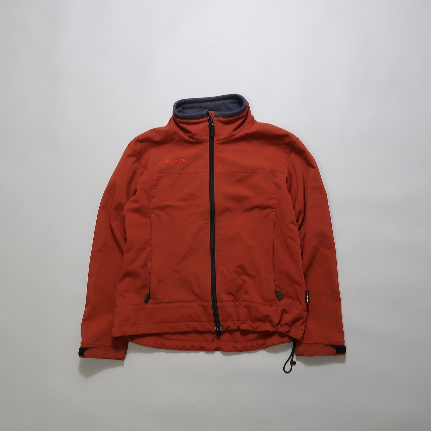 Женска софтшел јакна Mammut