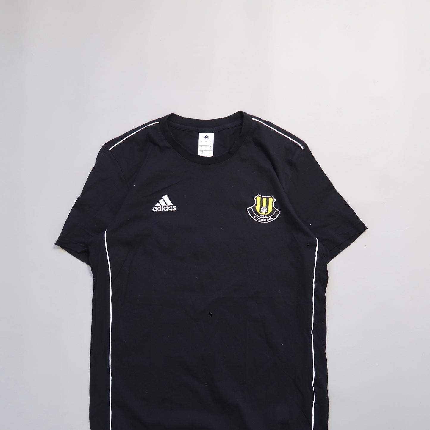 Adidas tshirt