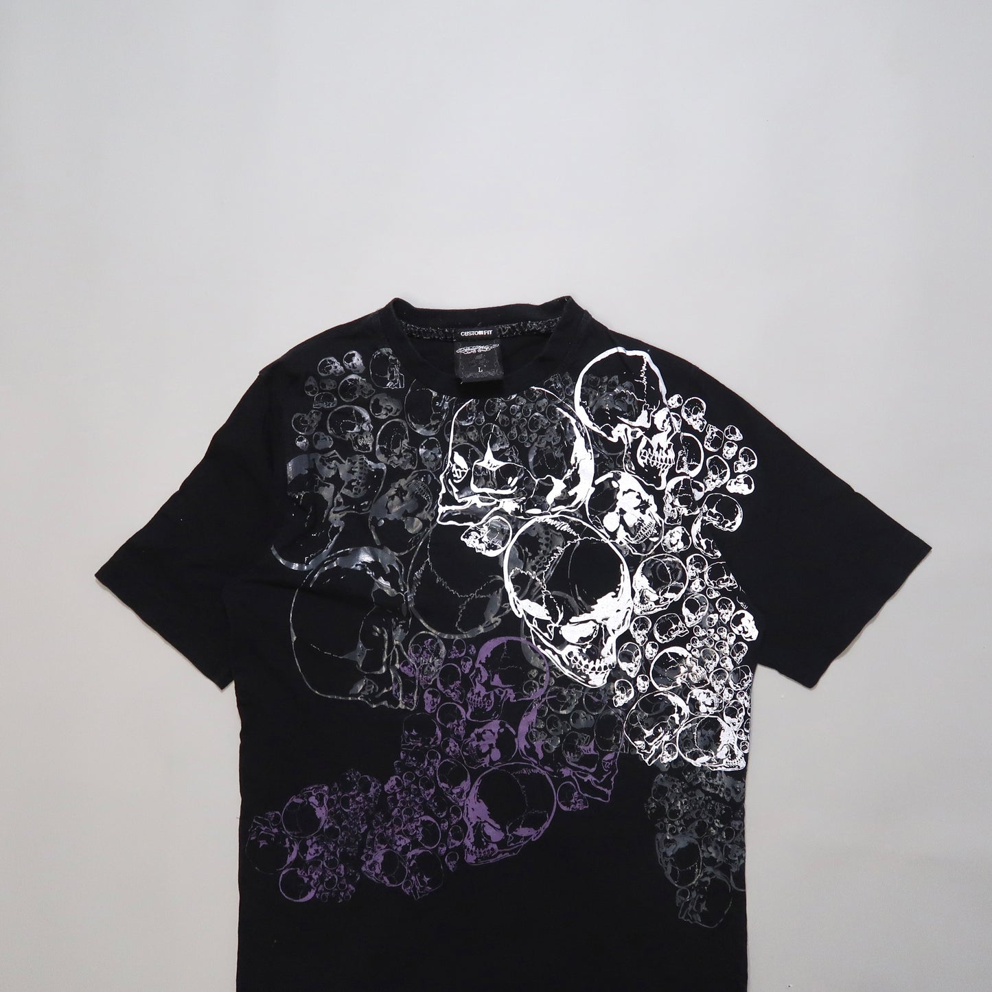 Rocawear tshirt (damage attached)