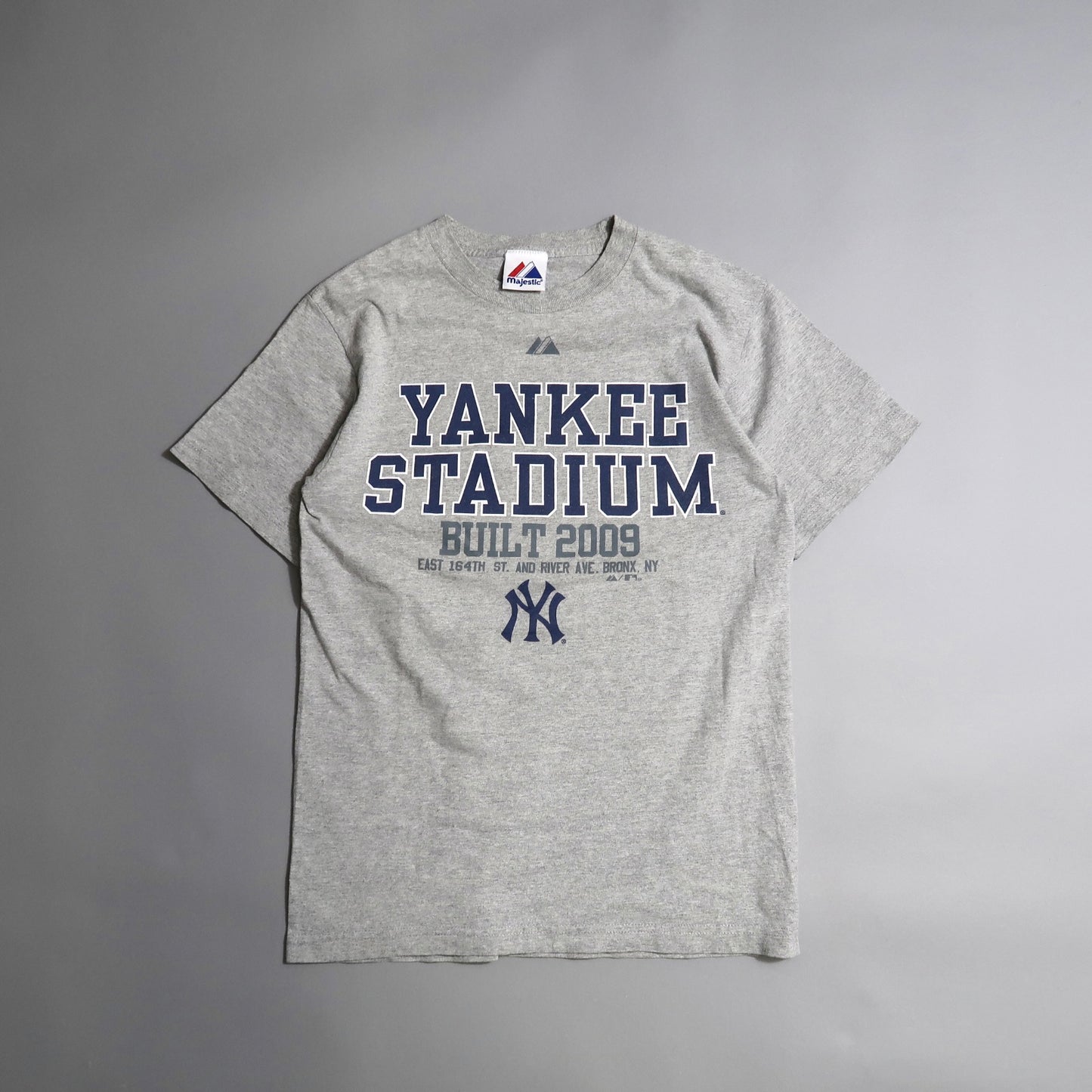 Yankees t shirt