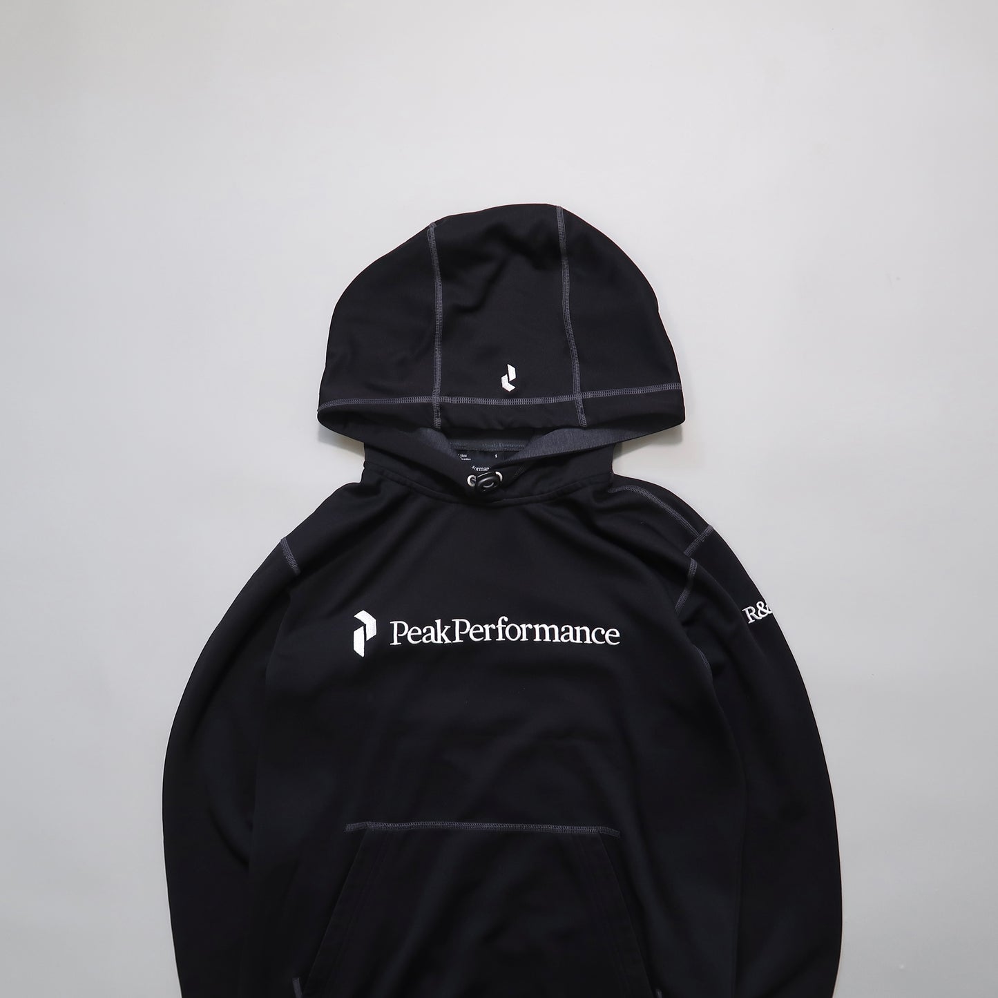 Peak Performance hoodie